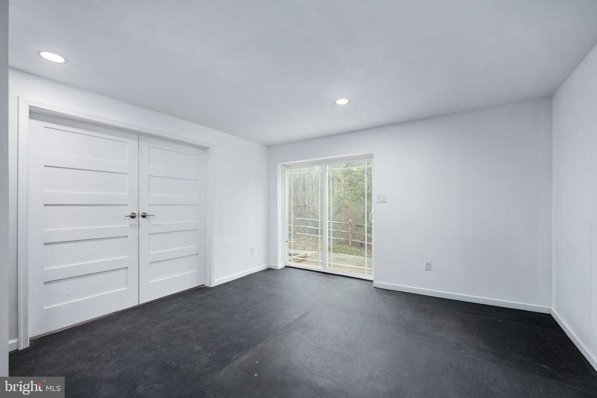 794 White Oak Rd photo 47