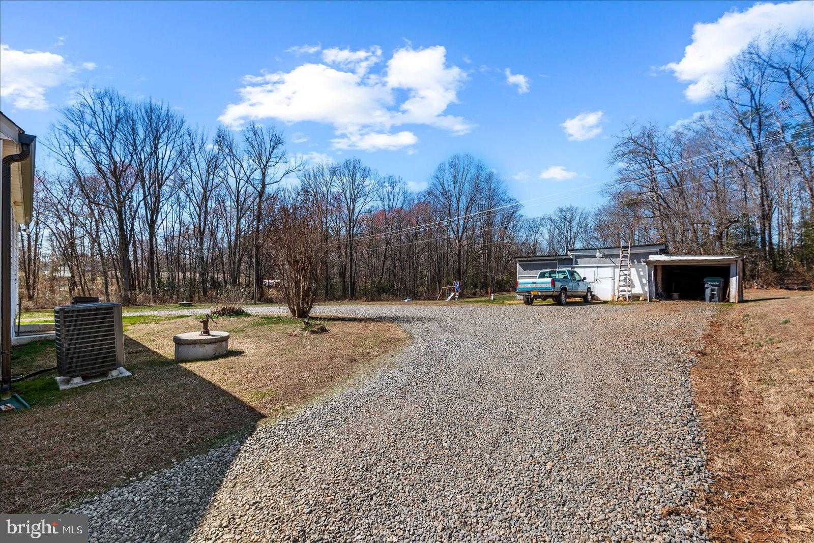 6740 Partlow Rd photo 31