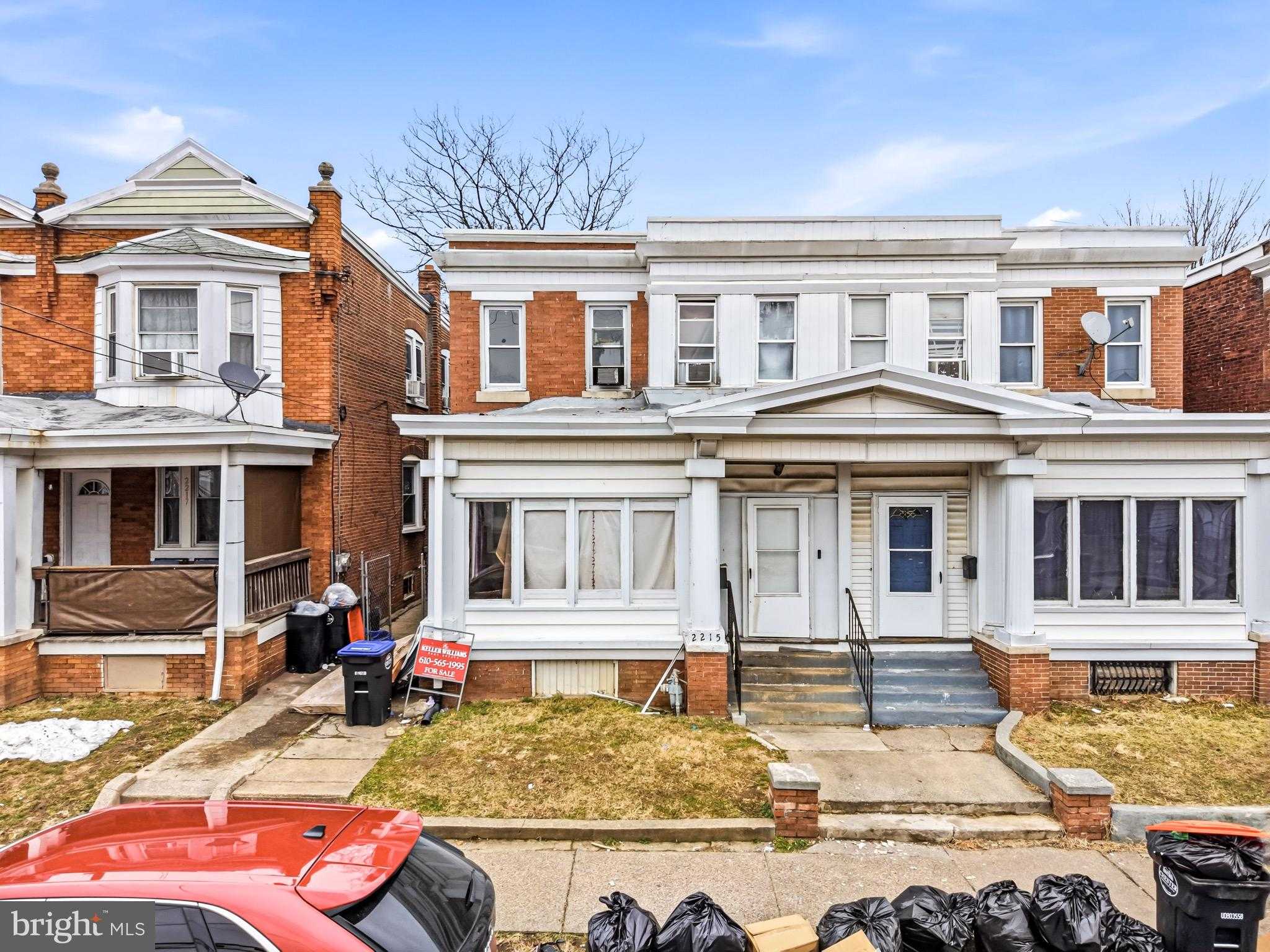 2215 Madison St photo 2