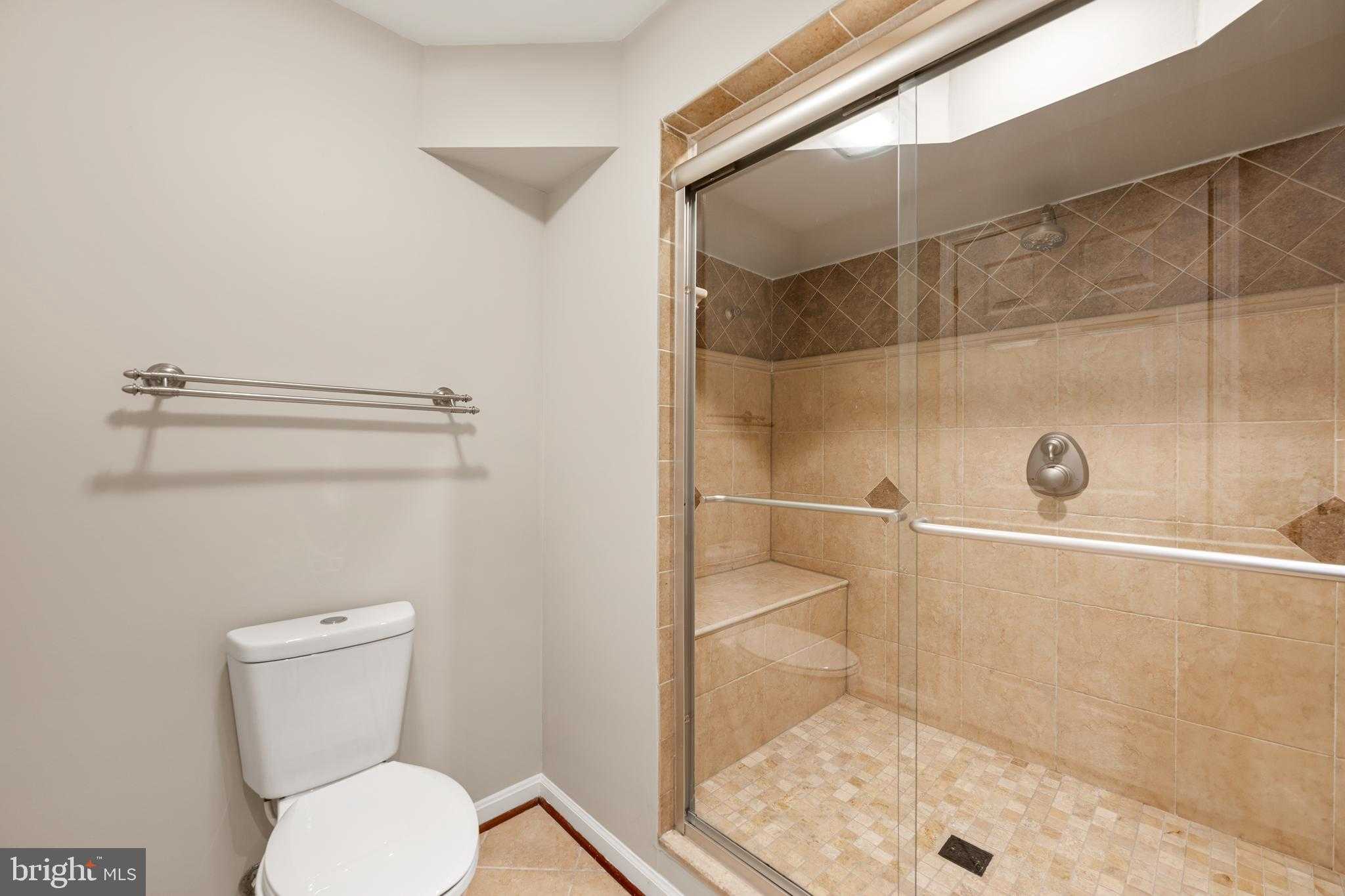 7224 Winnipeg CT photo 37