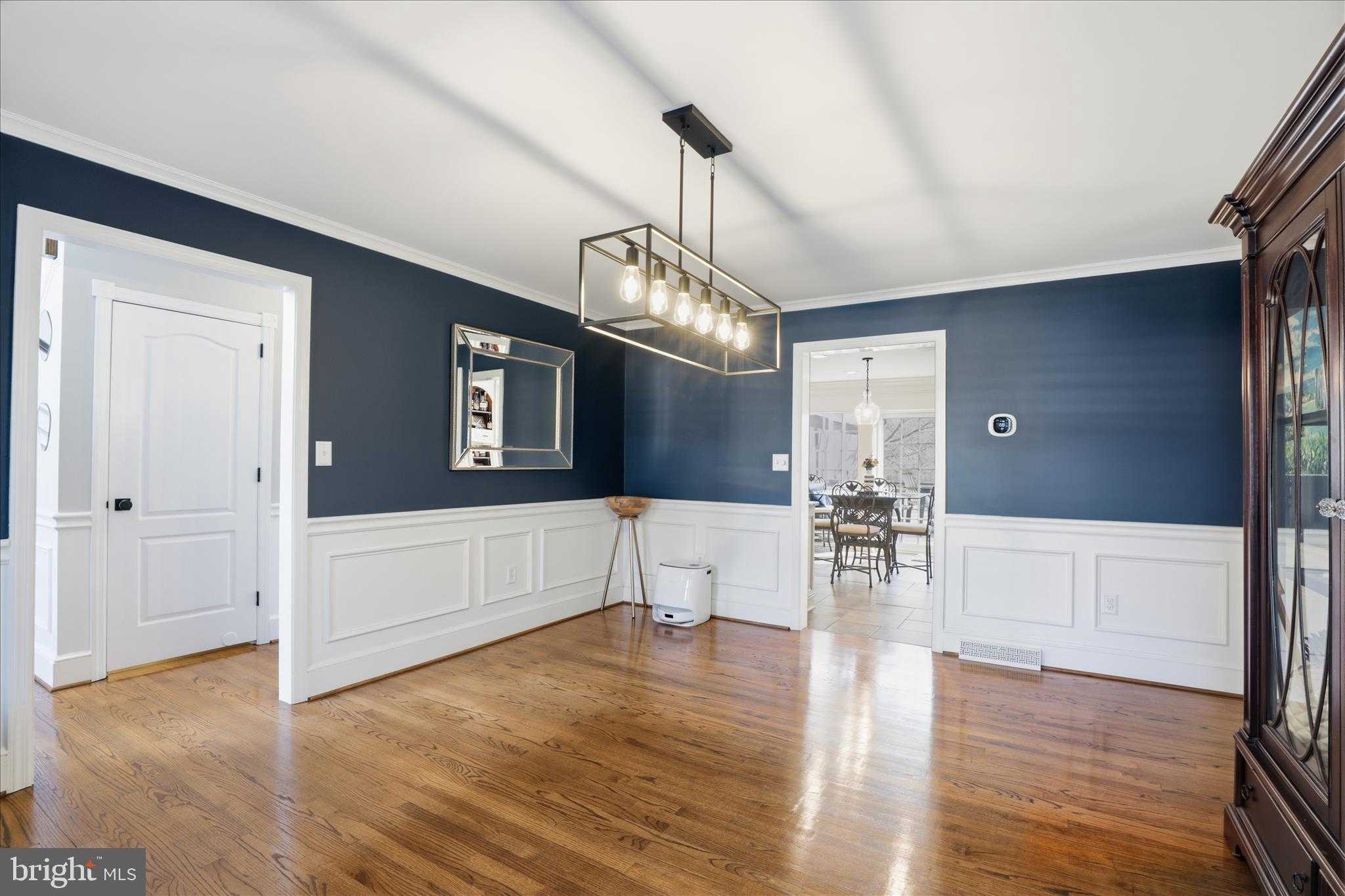 2842 Wimbledon Ln photo 17