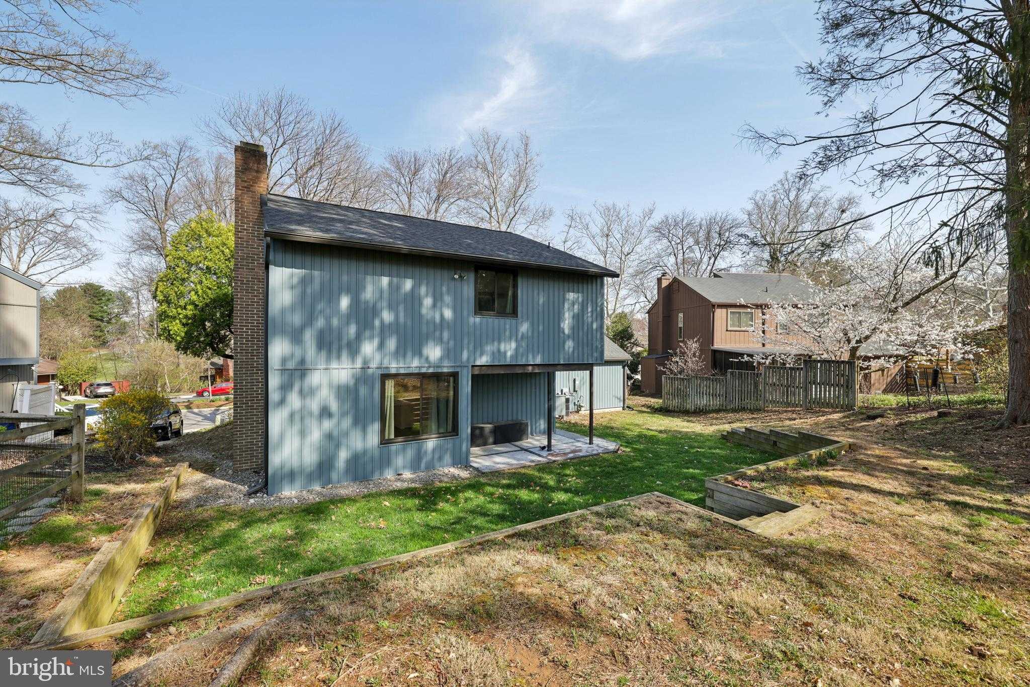 5161 Scarecrow CT photo 50