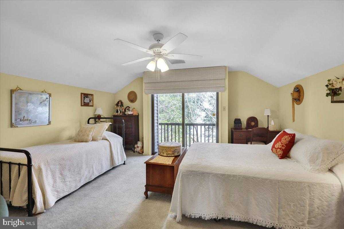 112 Grandview Blvd photo 42