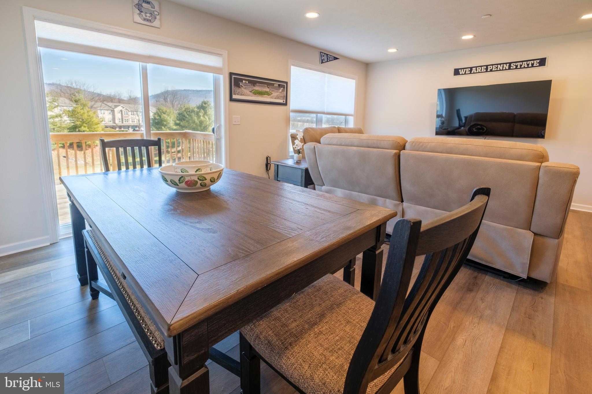 129 Highpoint Park Dr photo 14