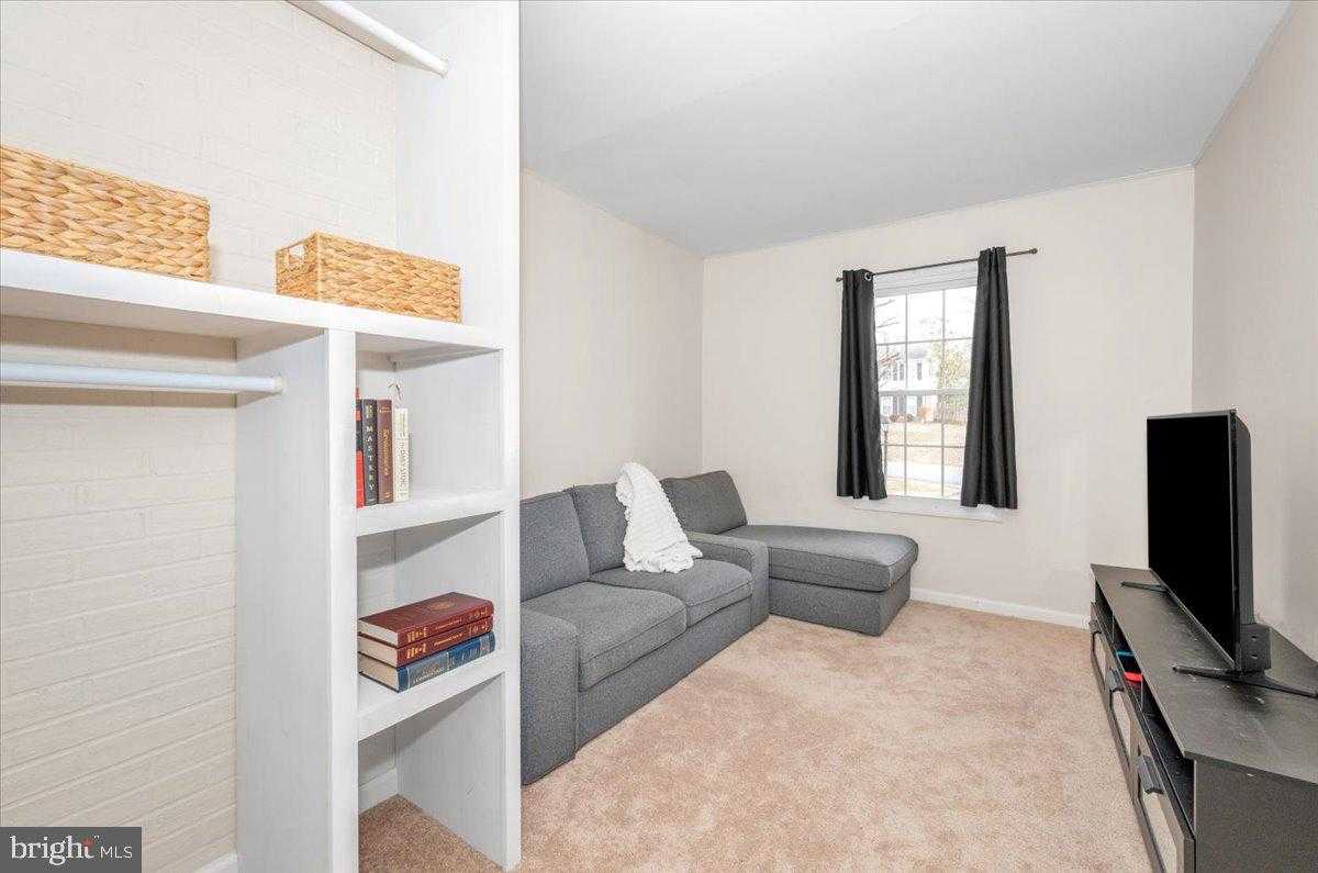 17116 Chiswell Rd photo 28