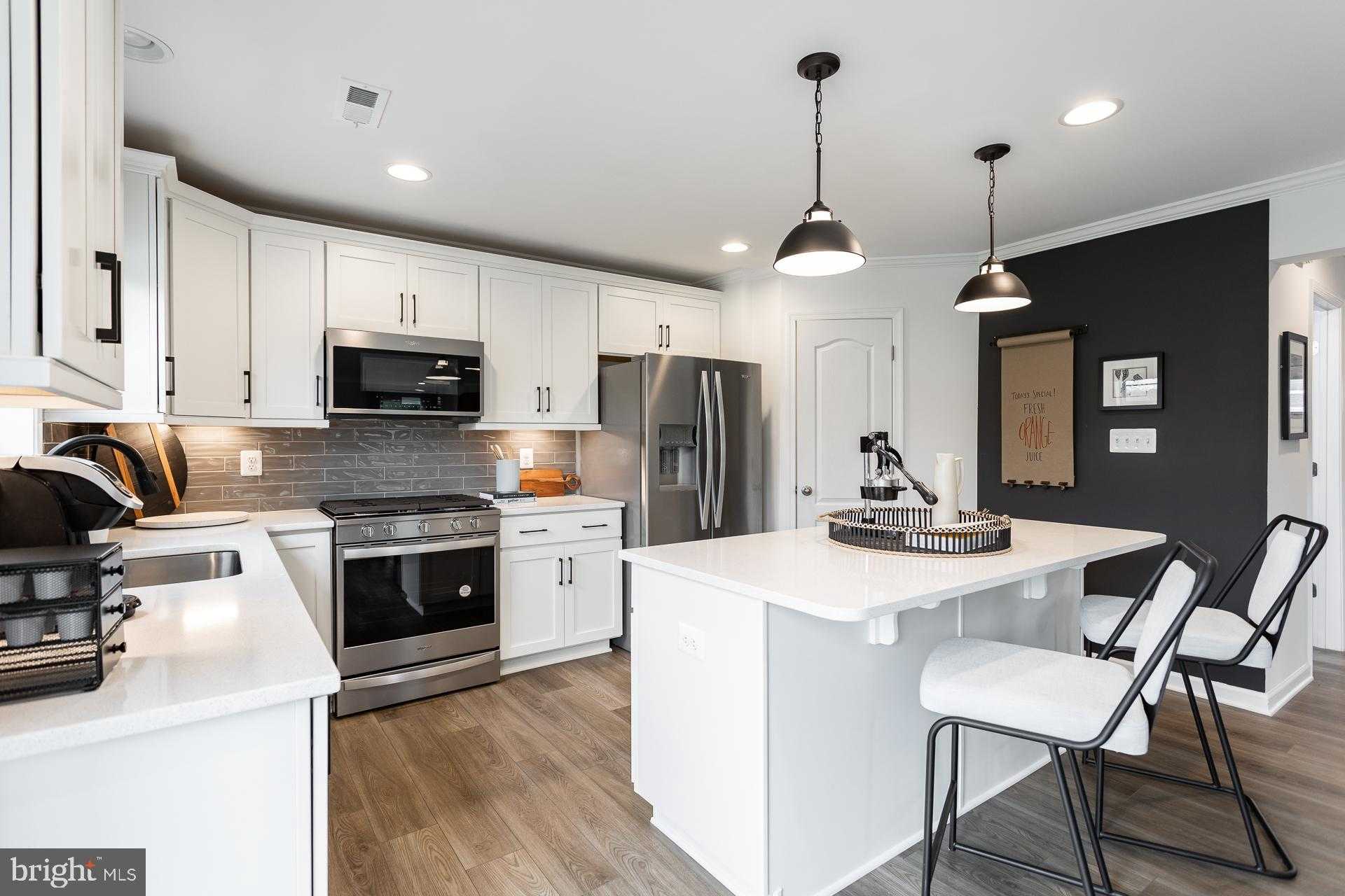 Pheasant Ridge Rd photo 3