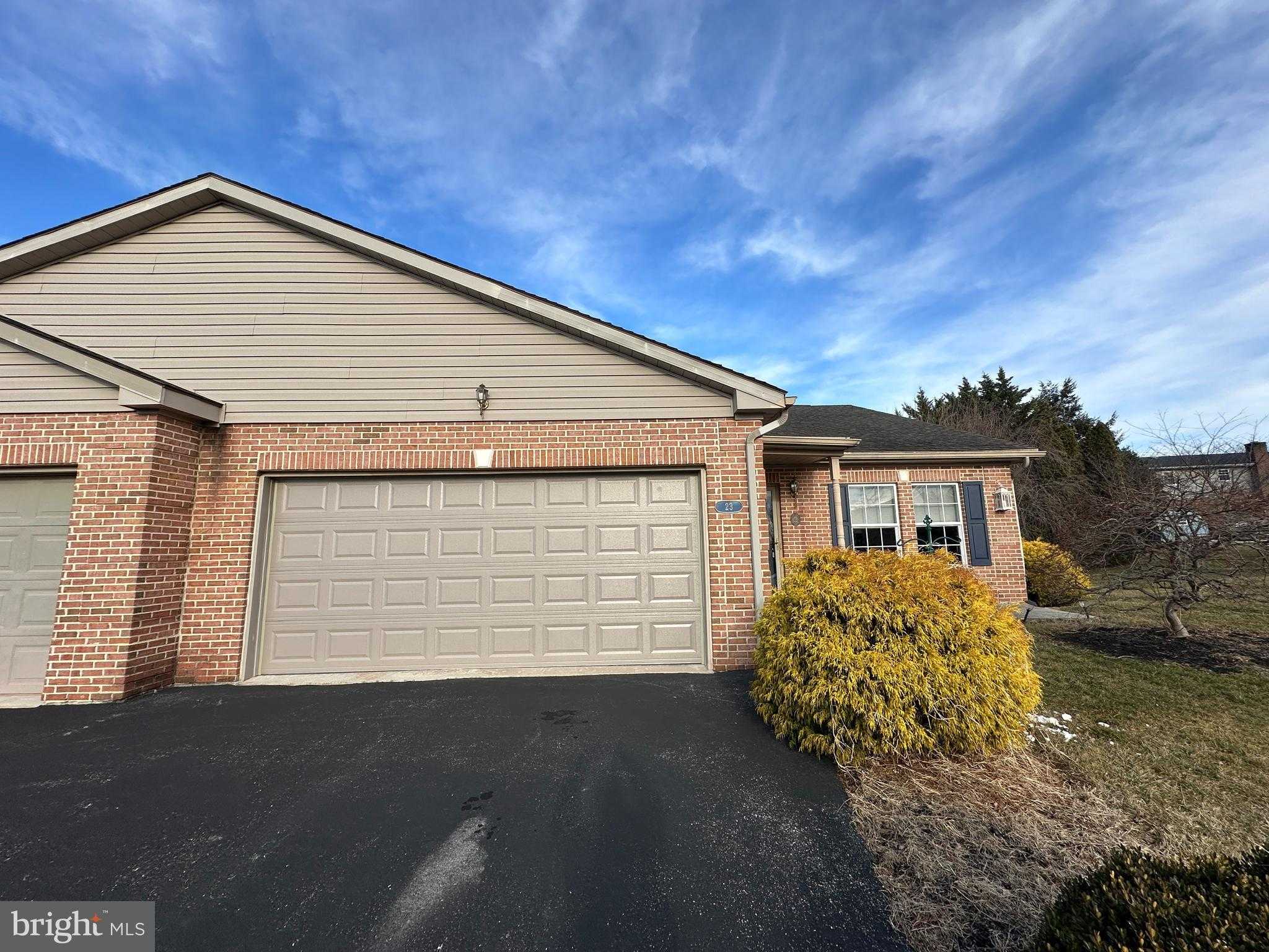 23 Homestead Dr photo 2