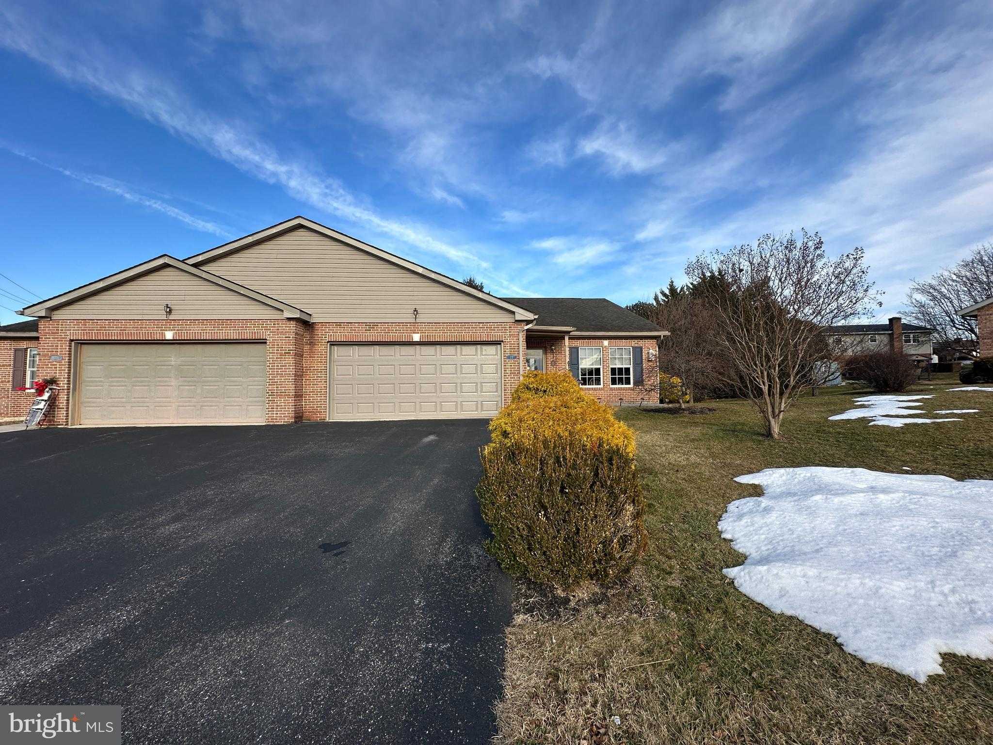 23 Homestead Dr photo 3