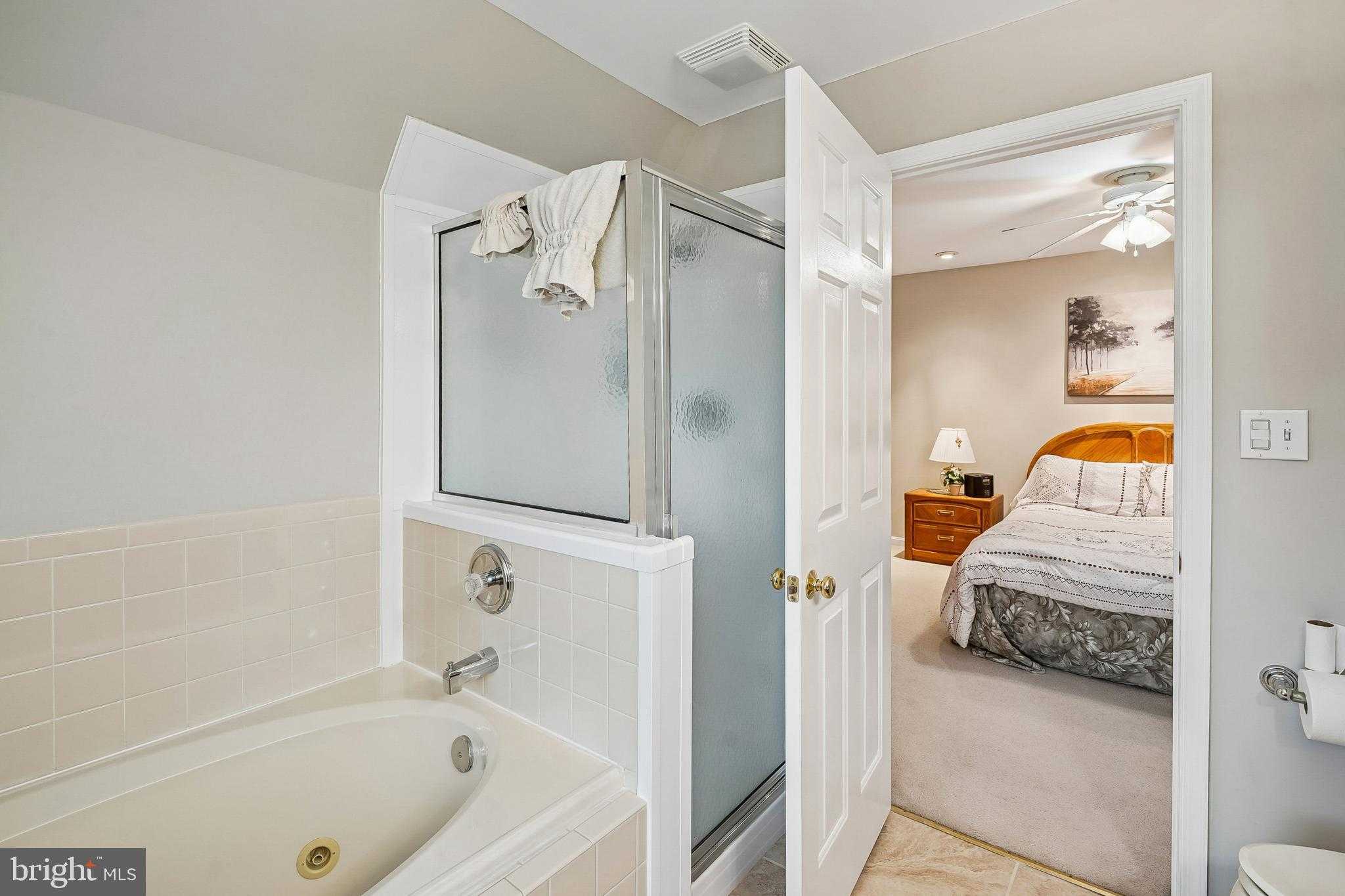 10129 Sharon Springs Dr photo 18