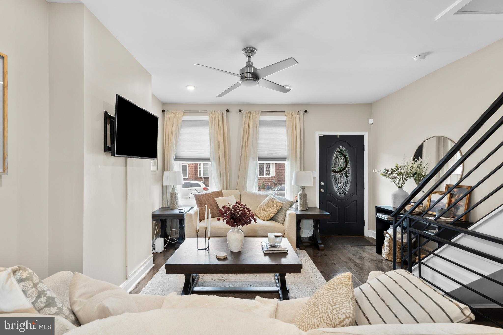 2427 E Clearfield St photo 9