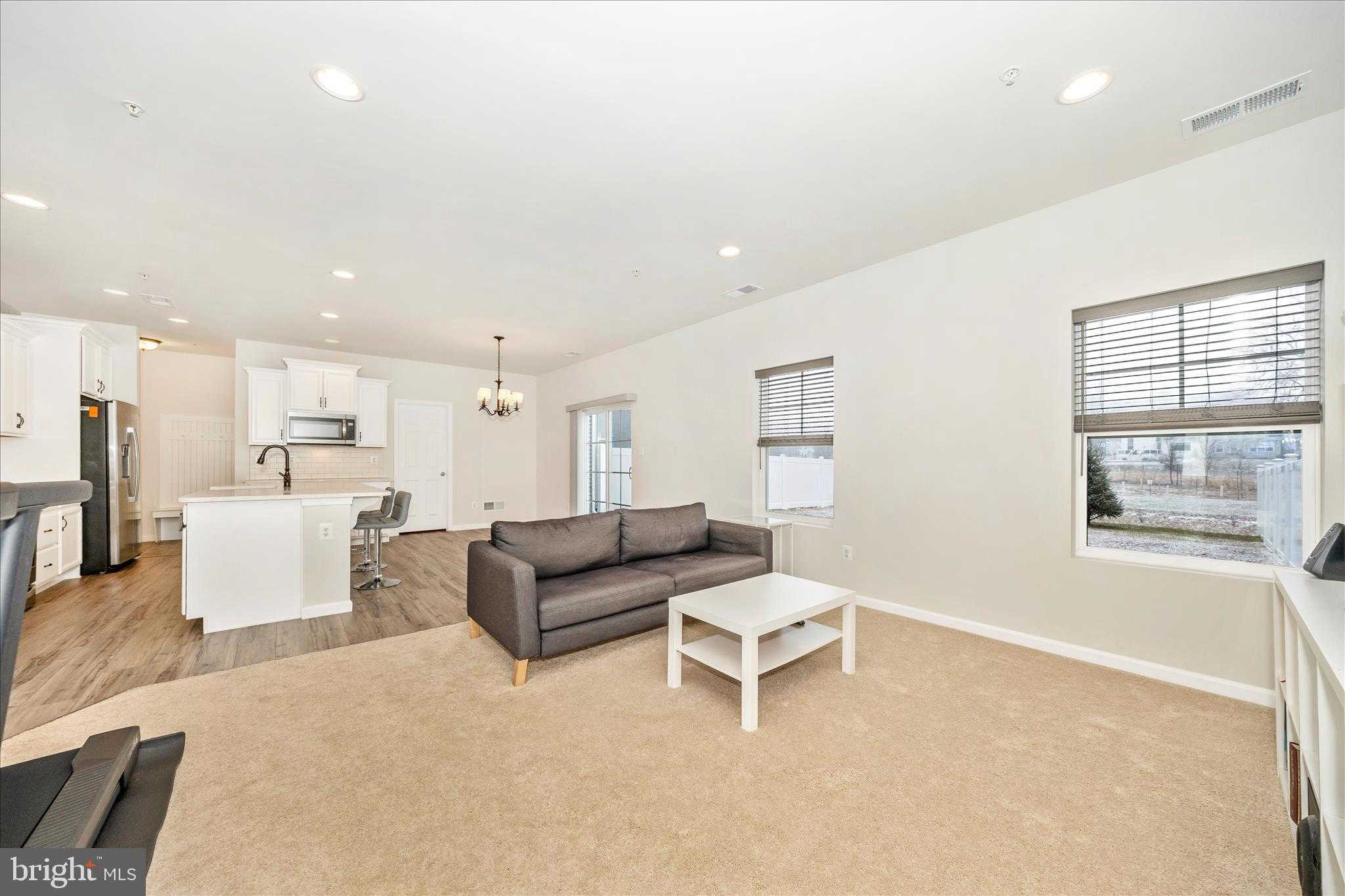 2805 Hillfield Dr photo 21