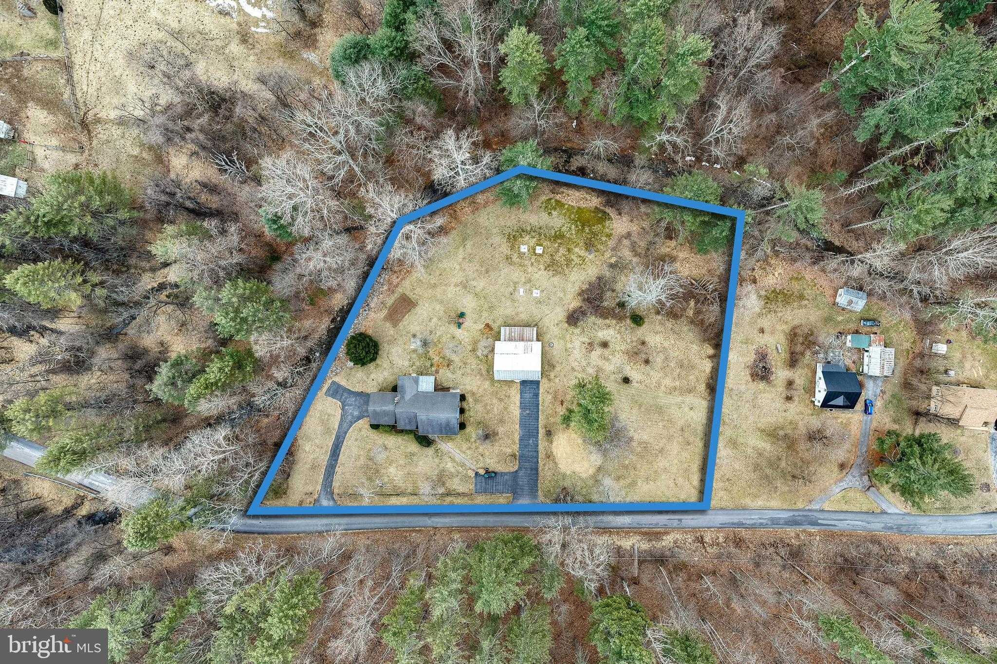 2800 Rocky Branch Rd photo 2