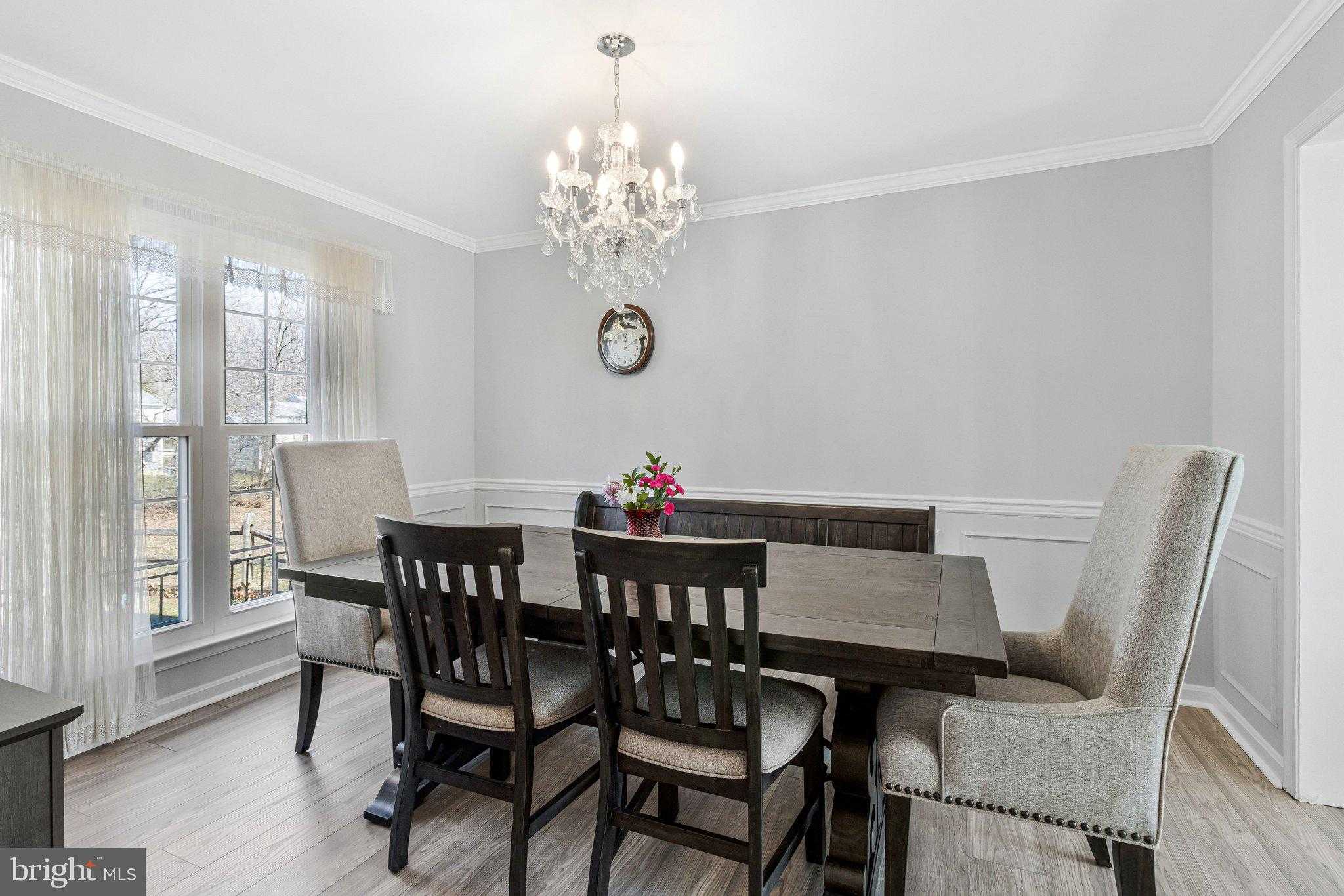 708 Rufford CT photo 4