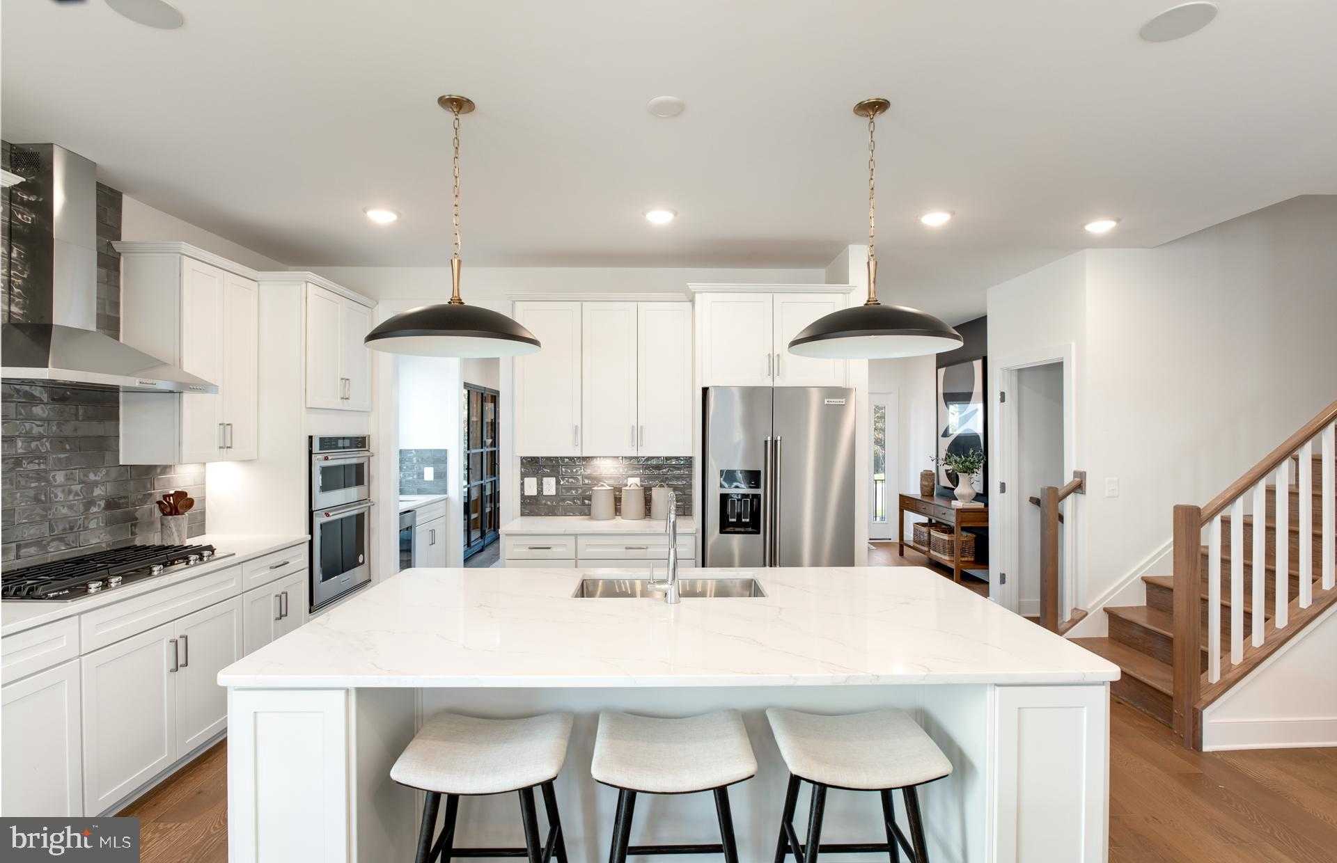 42807 Eagle View Dr photo 13