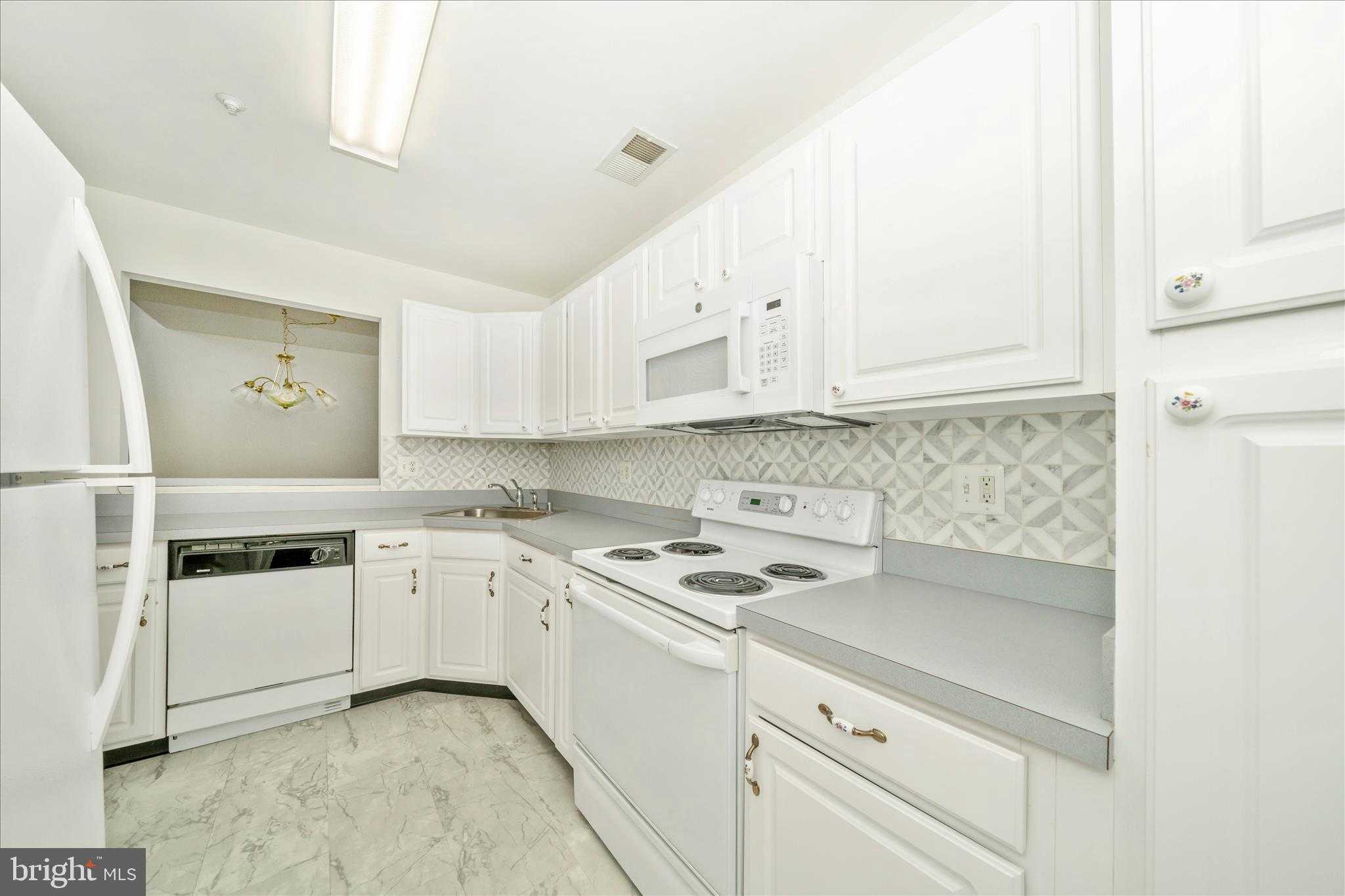 2010 Rudy Serra Dr Unit D photo 22