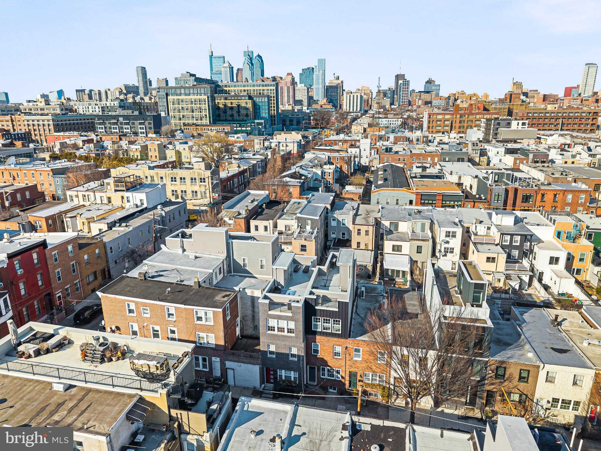 1227 Latona St photo 4