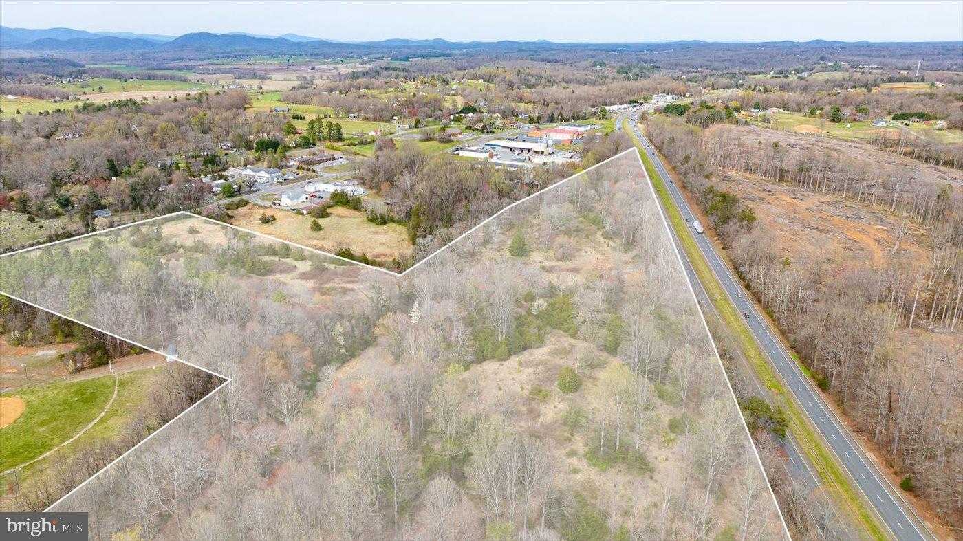 Madison Plaza Dr photo 17