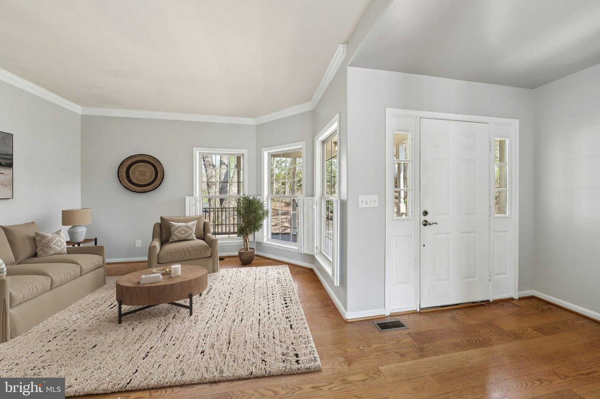 102 Richmond Cv photo 5