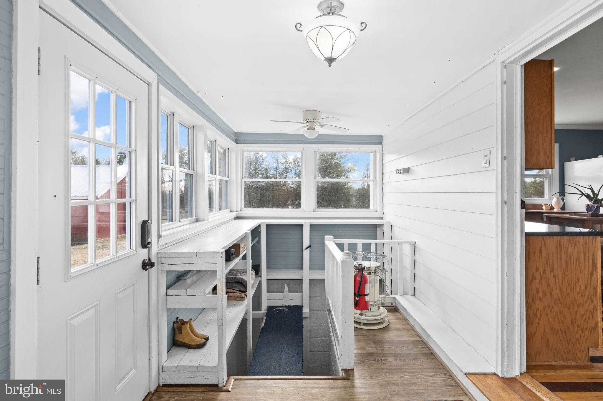 1815 Country Rd photo 33