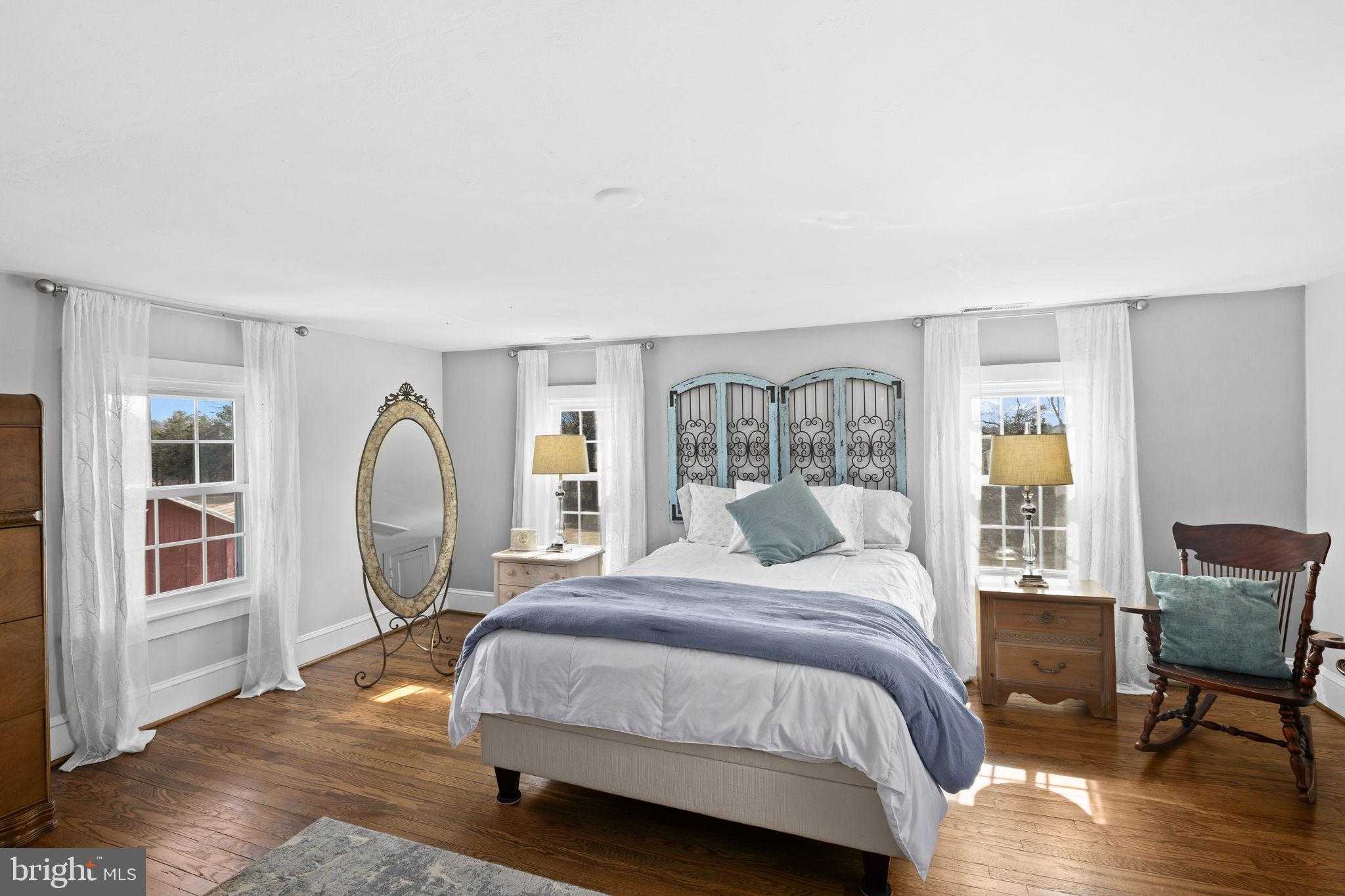 1815 Country Rd photo 39