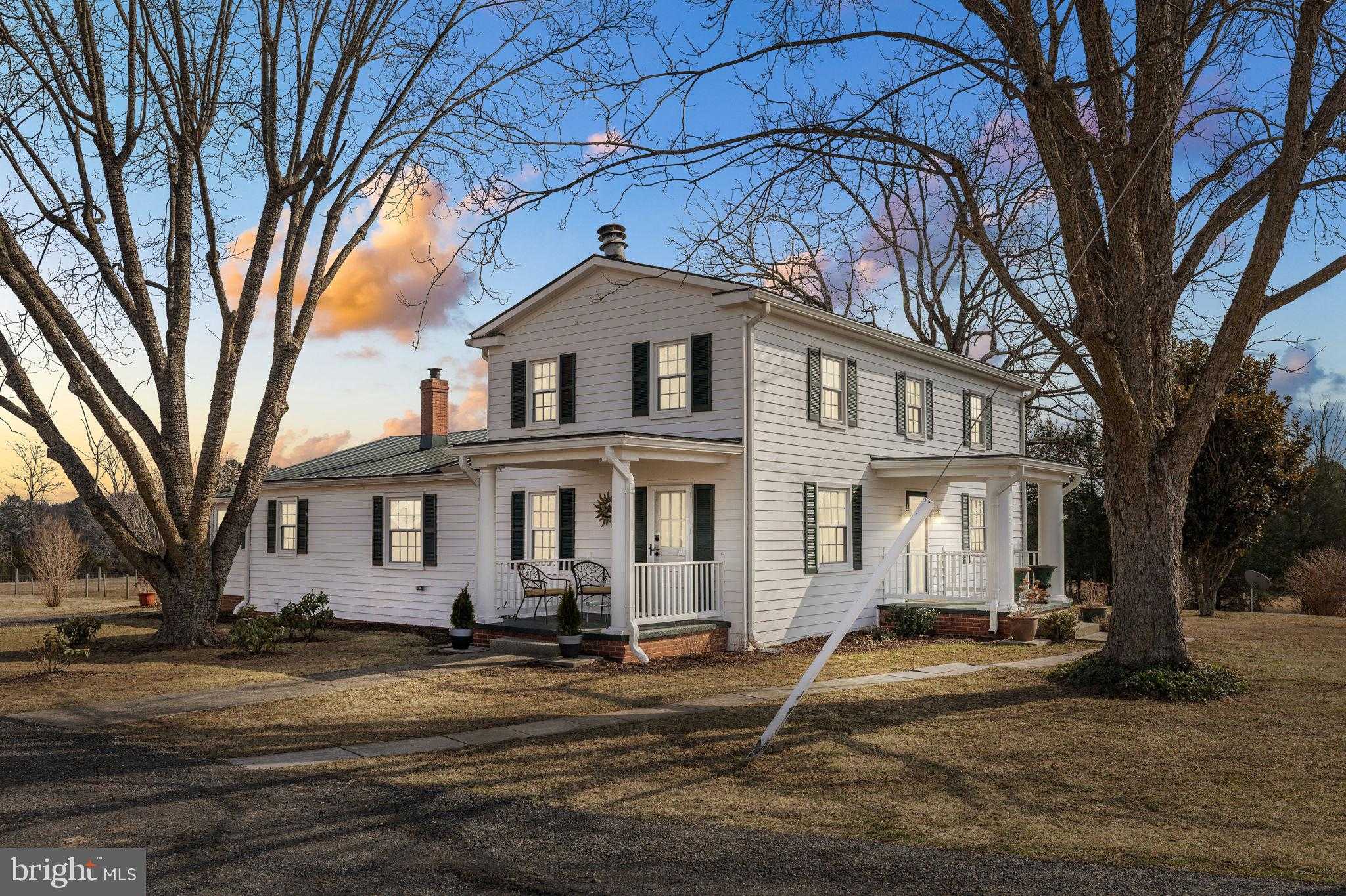 1815 Country Rd photo 4