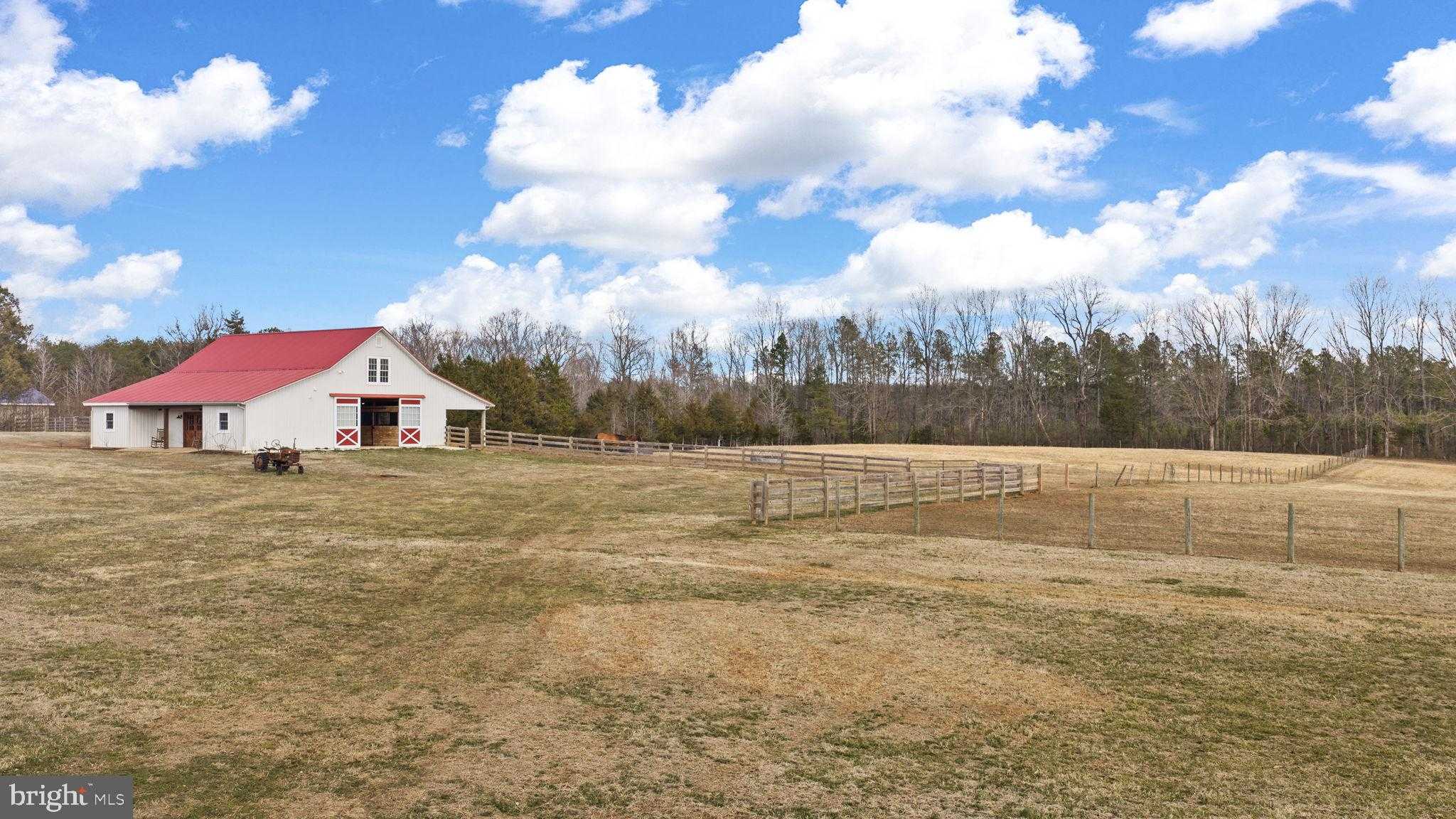 1815 Country Rd photo 65