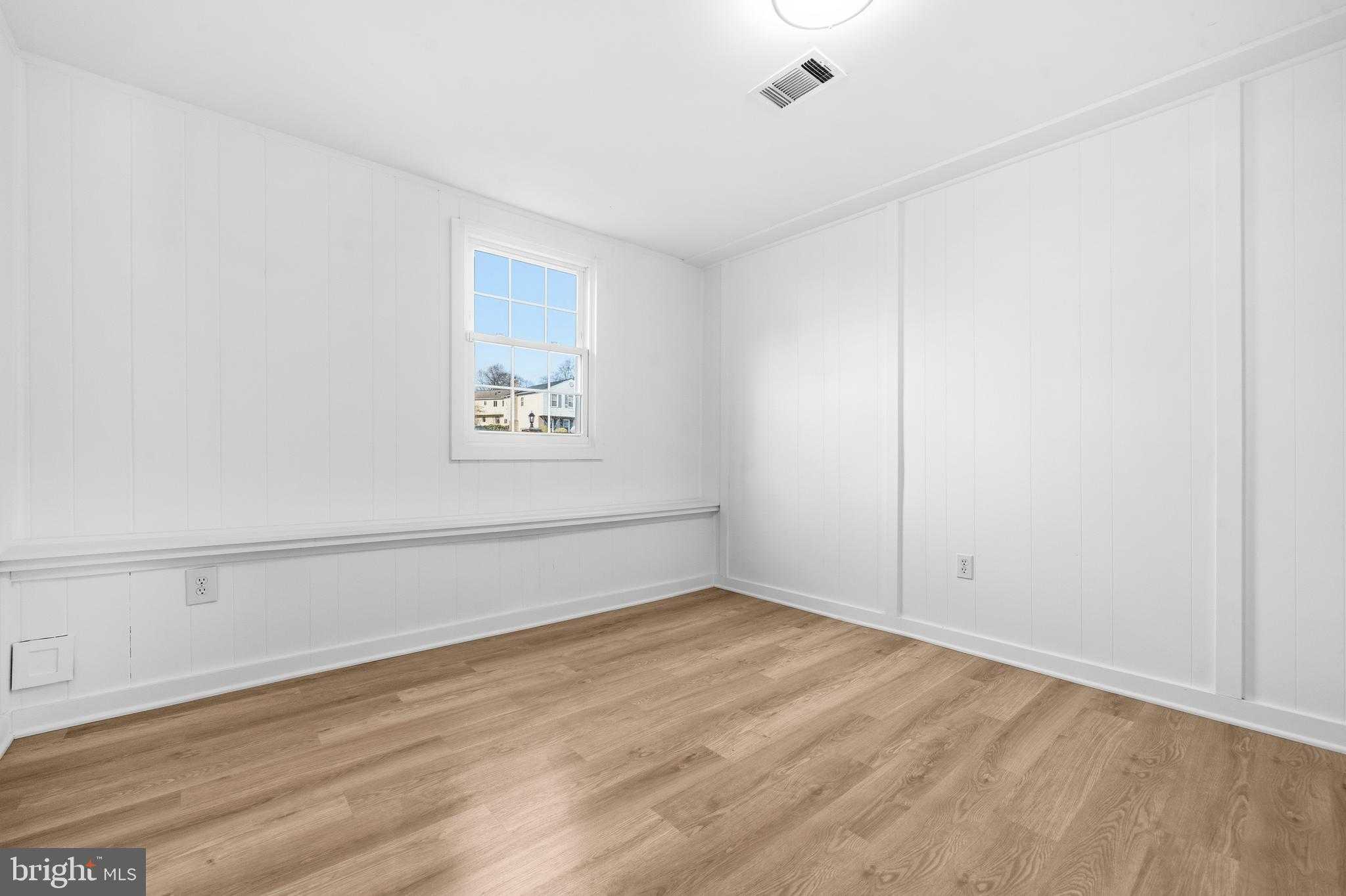 5 Coatbridge CT photo 33