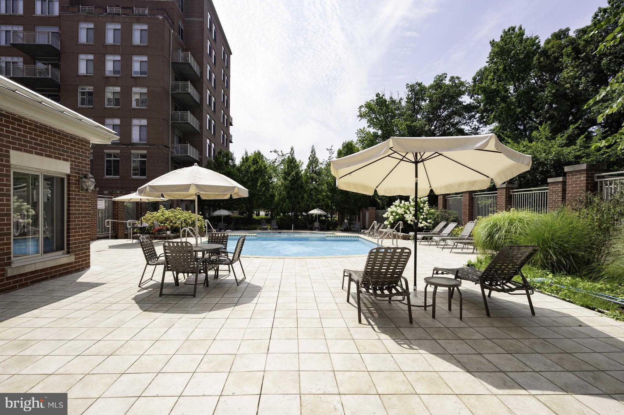 4480 Market Commons Dr Unit 715 photo 56