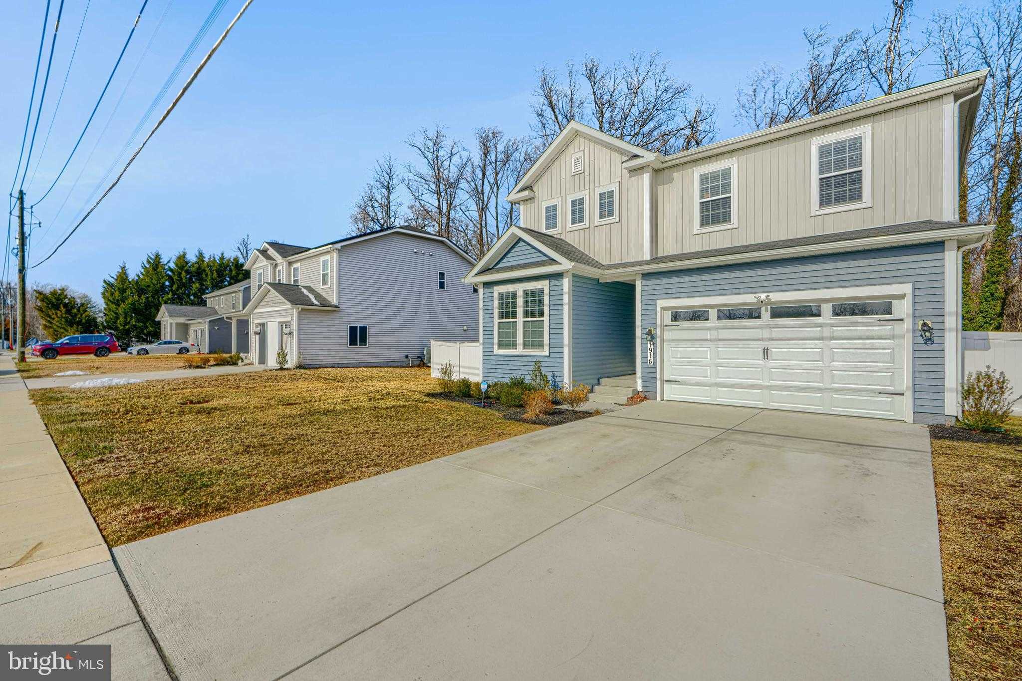 1916 Sue Ave photo 2