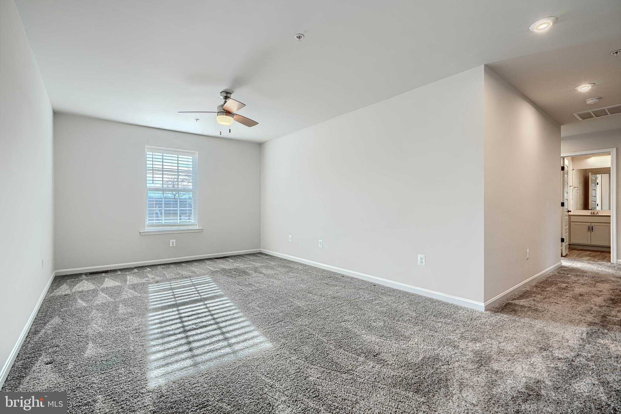 1916 Sue Ave photo 21