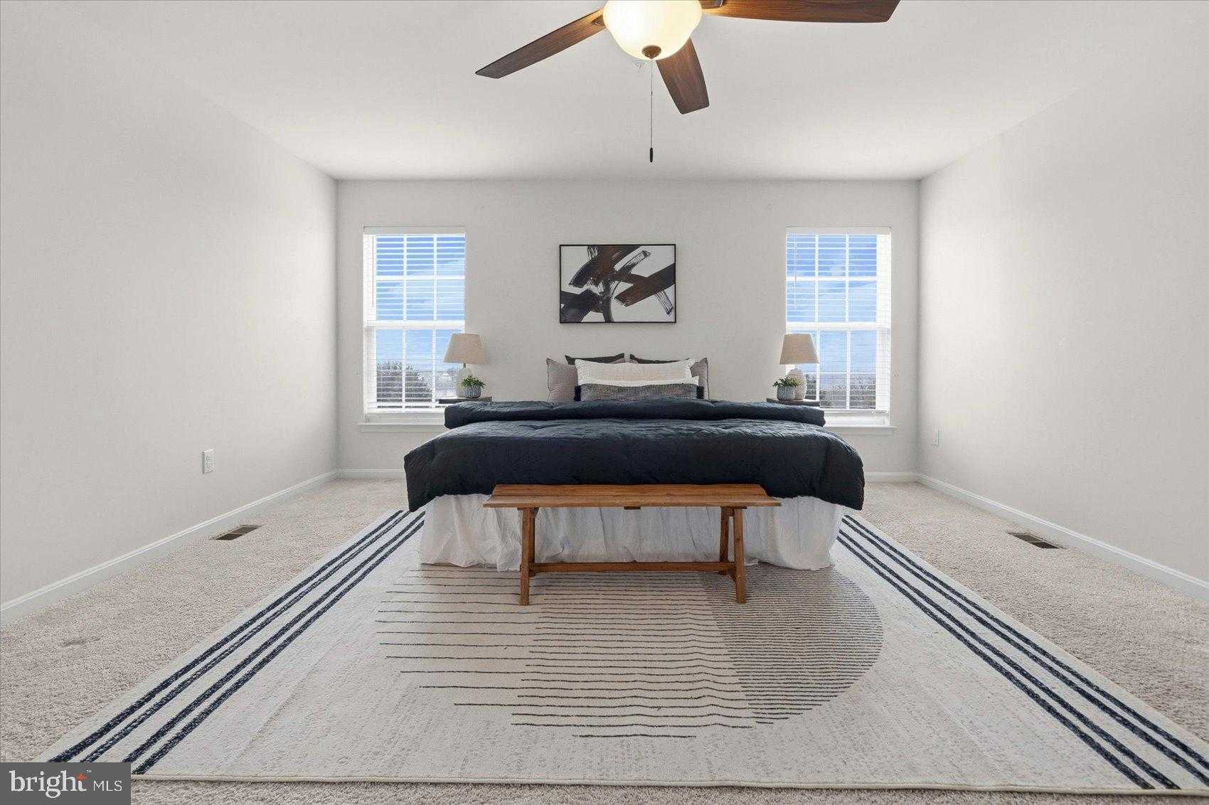 551 Spring Green CT photo 39