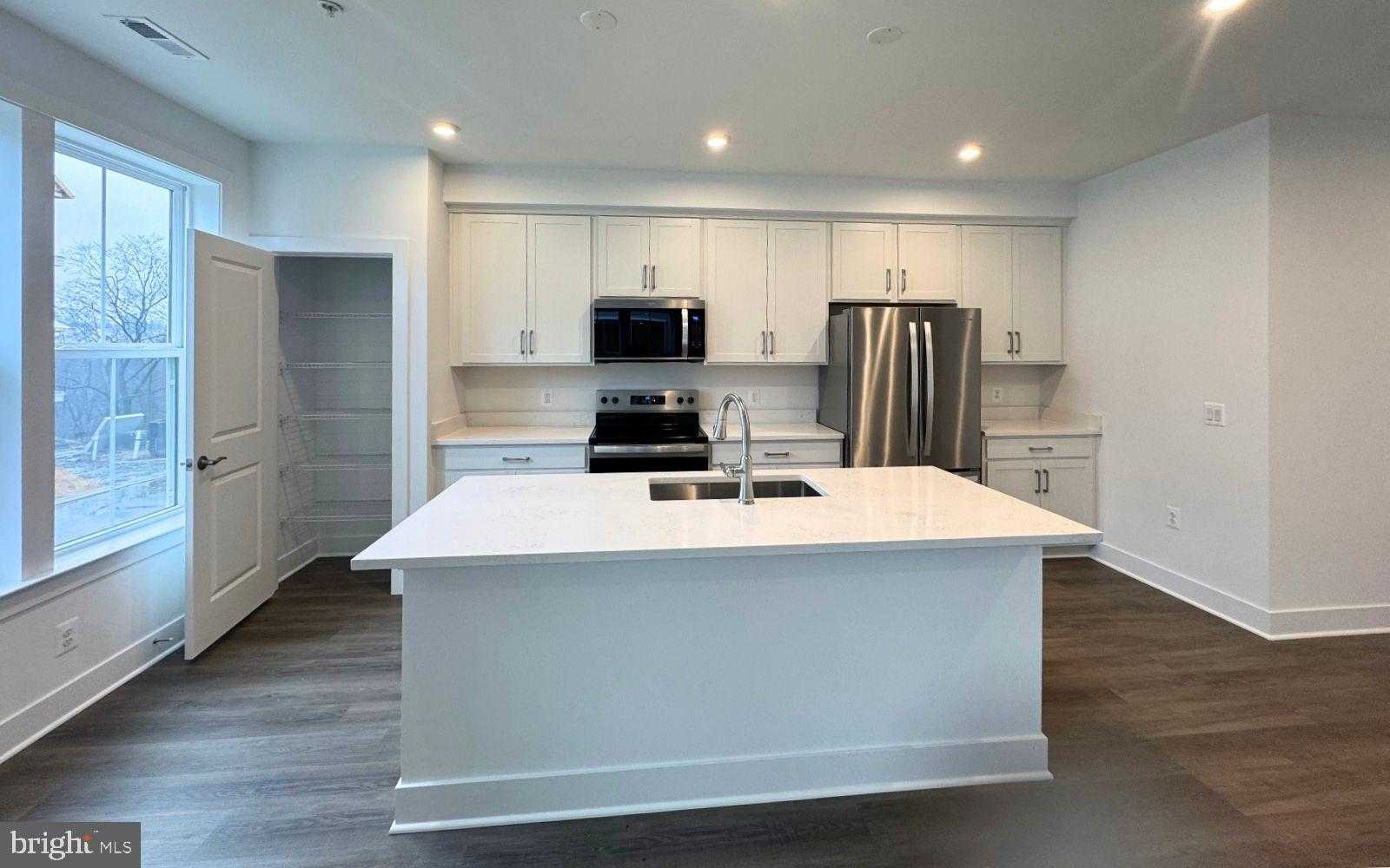 78 Valerian Loop photo 2