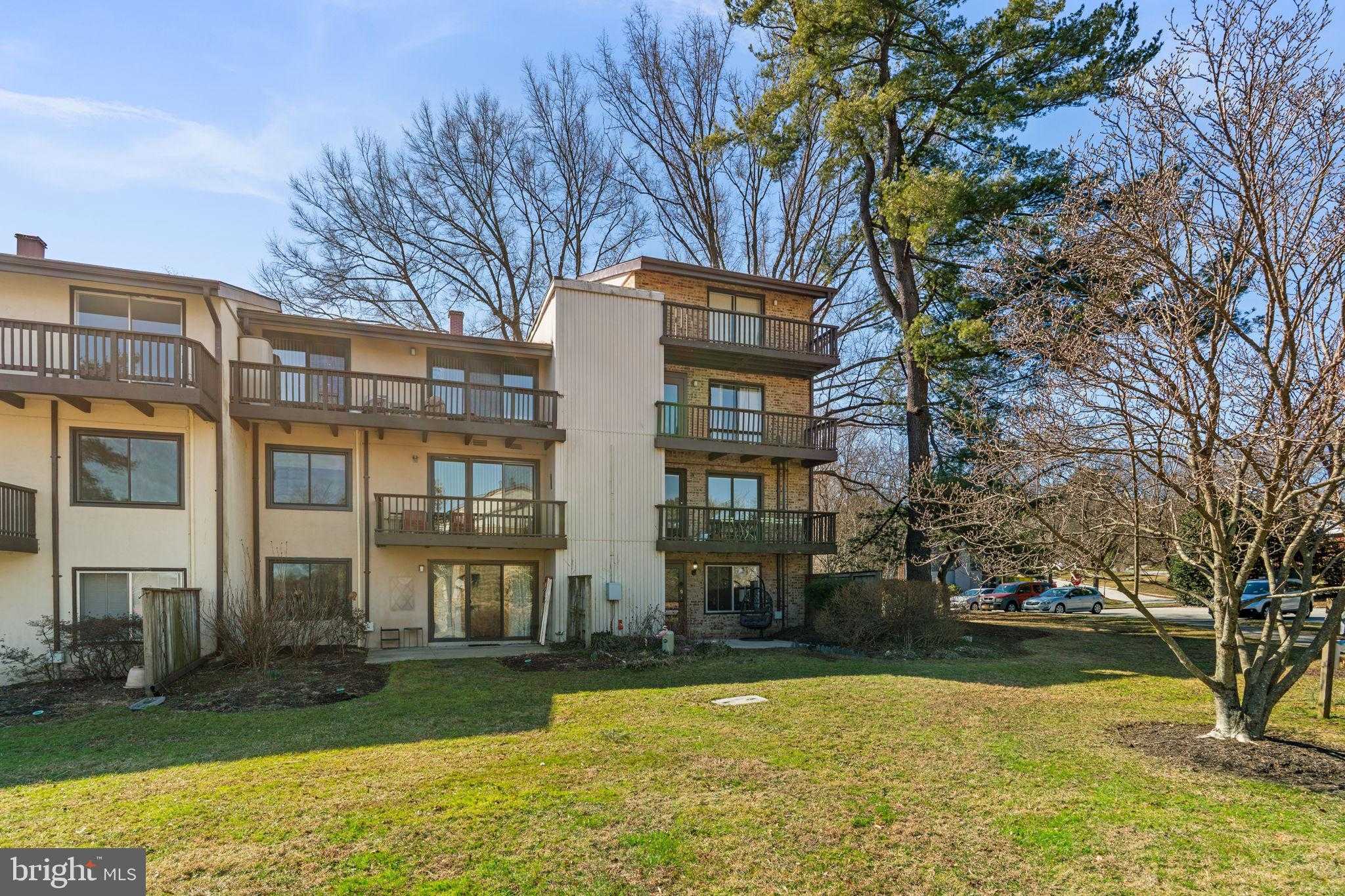 10051 Windstream Dr Apt 1 photo 51