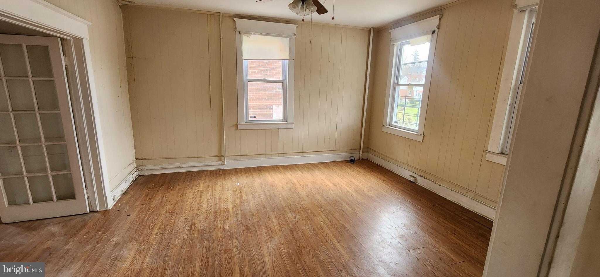 4169 Fairview Ave photo 4