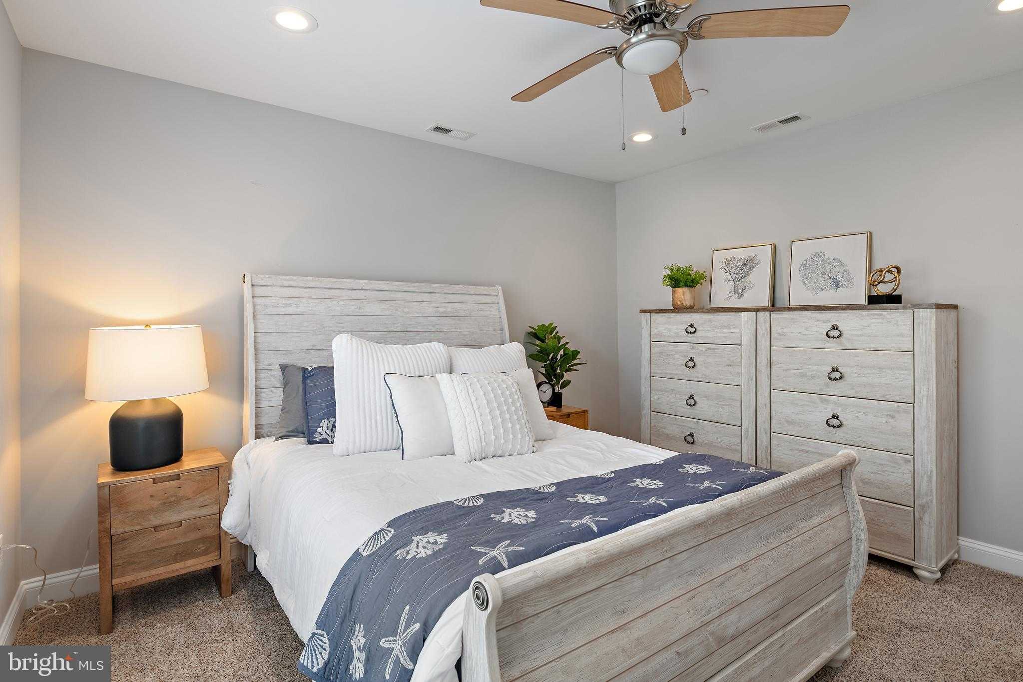 13 German St photo 31