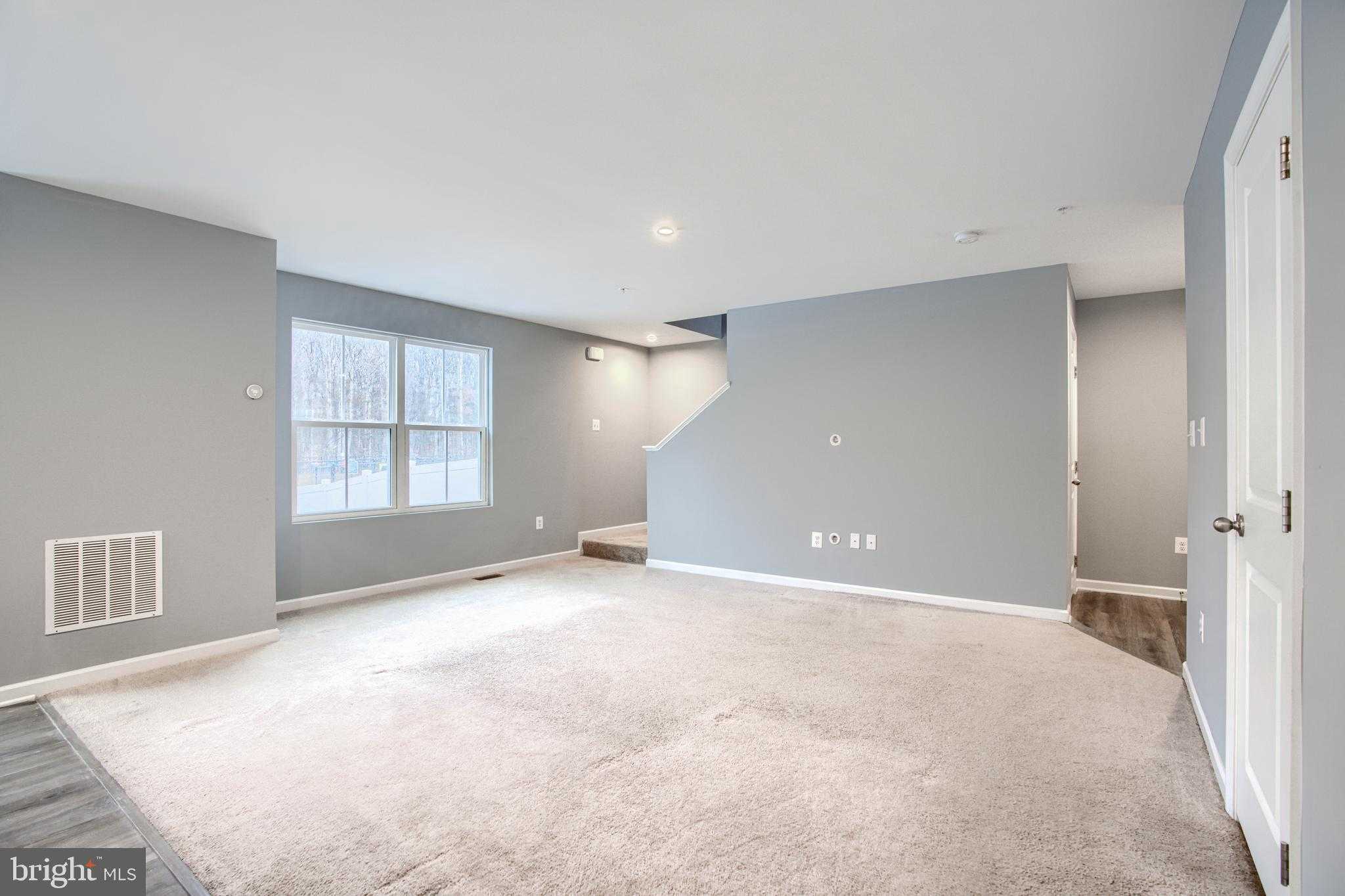 104 Magnolia Dr photo 8