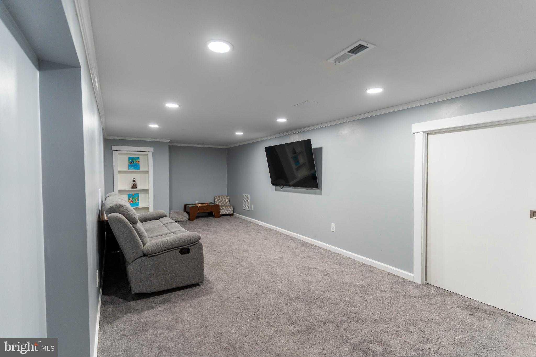 2732 Valley Woods Rd photo 31