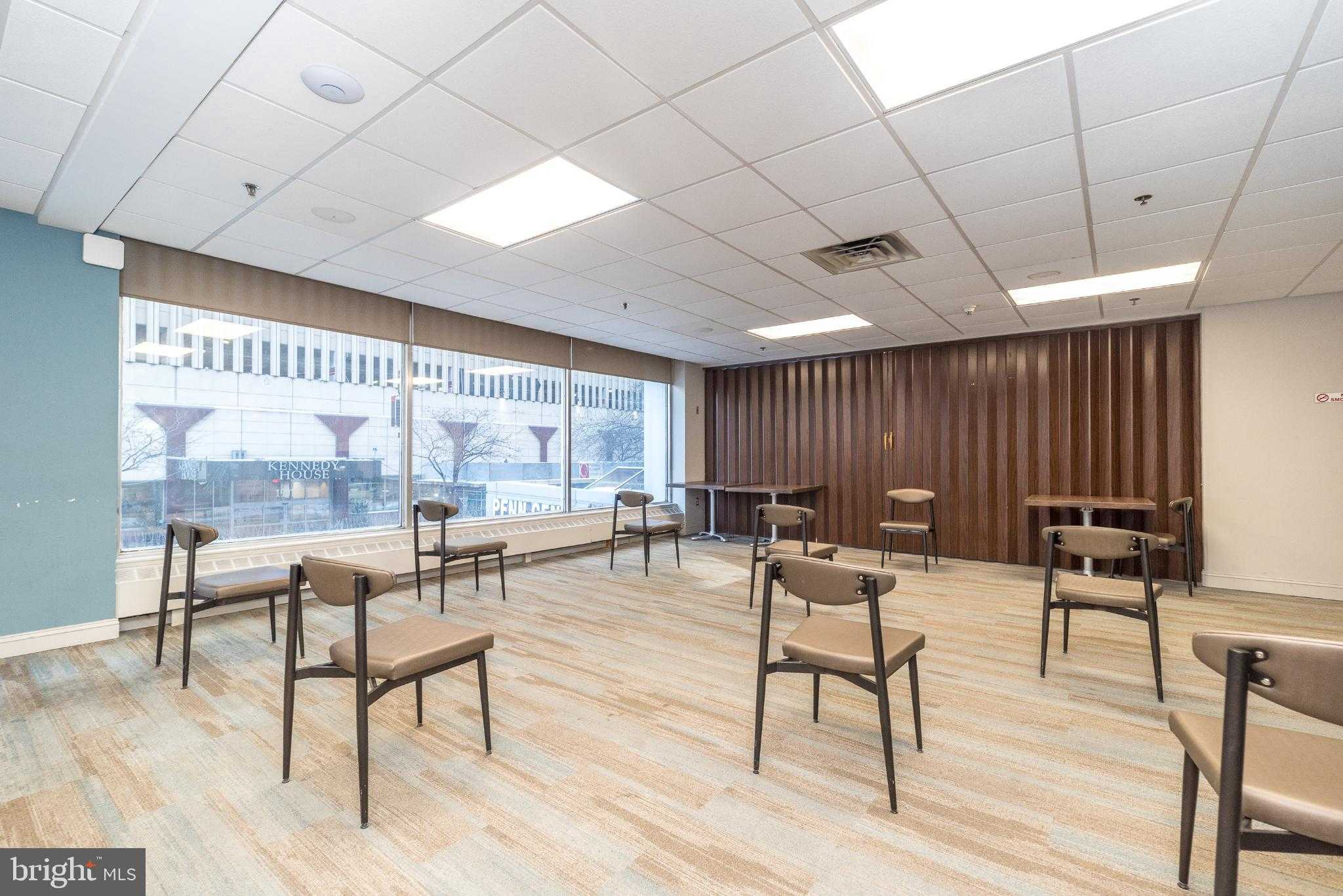 1900 John F Kennedy Blvd photo 18