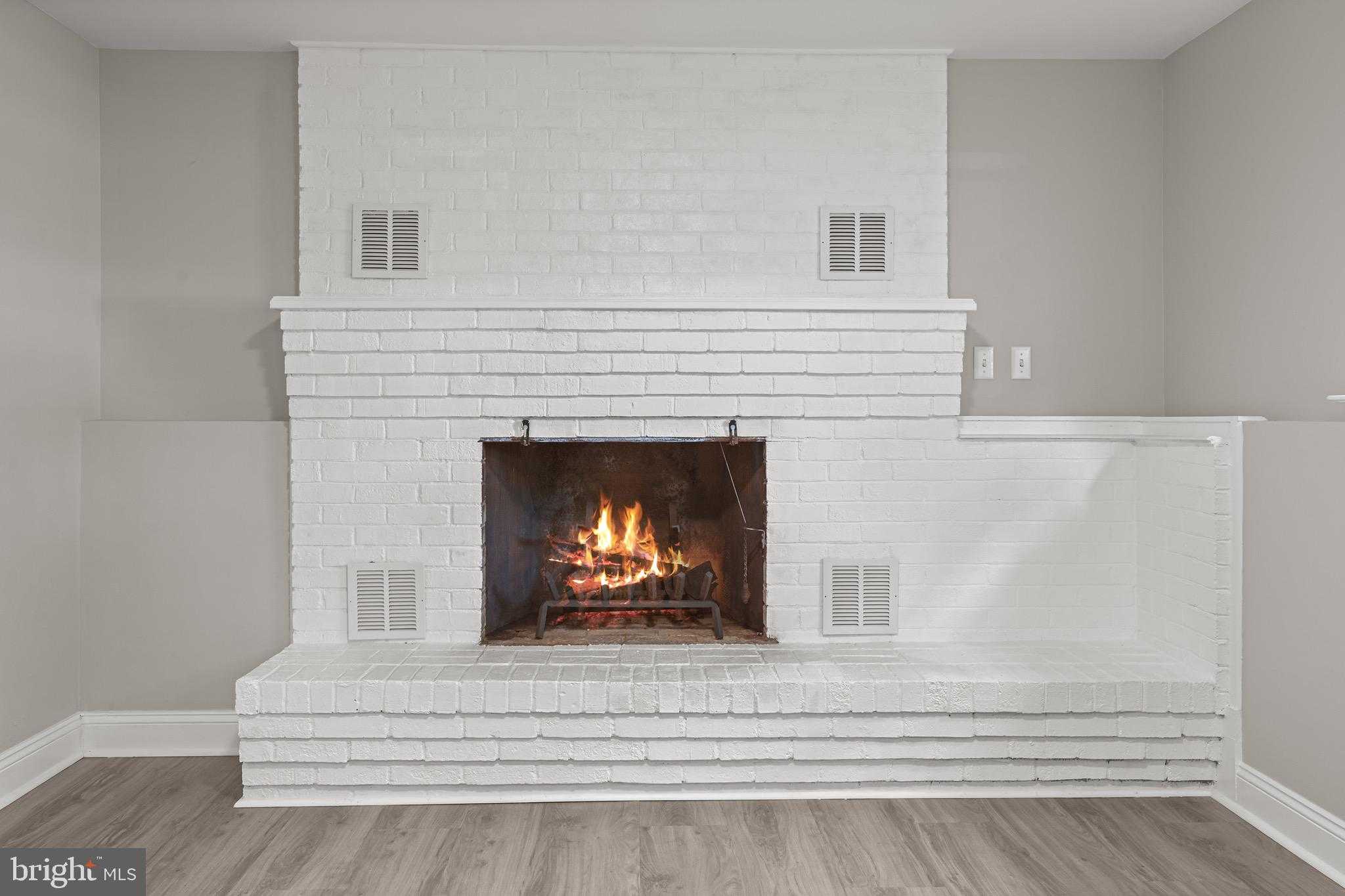 1247 S Glebe Rd photo 31