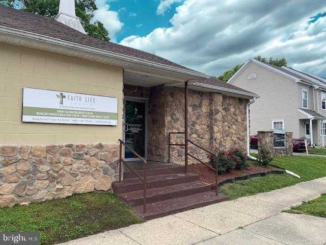 201 N Lynchburg St photo 3