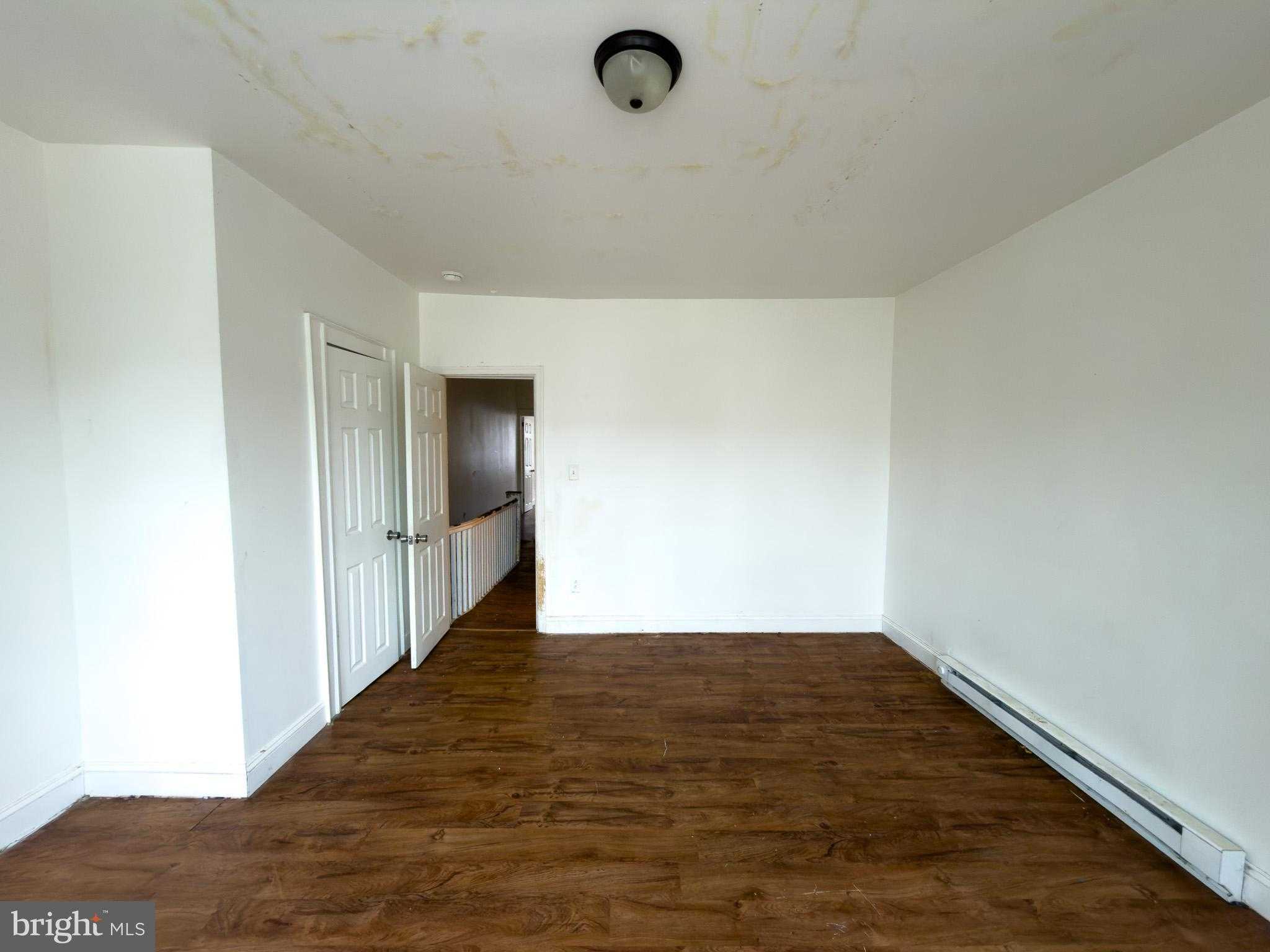 5829 Warrington Ave photo 18