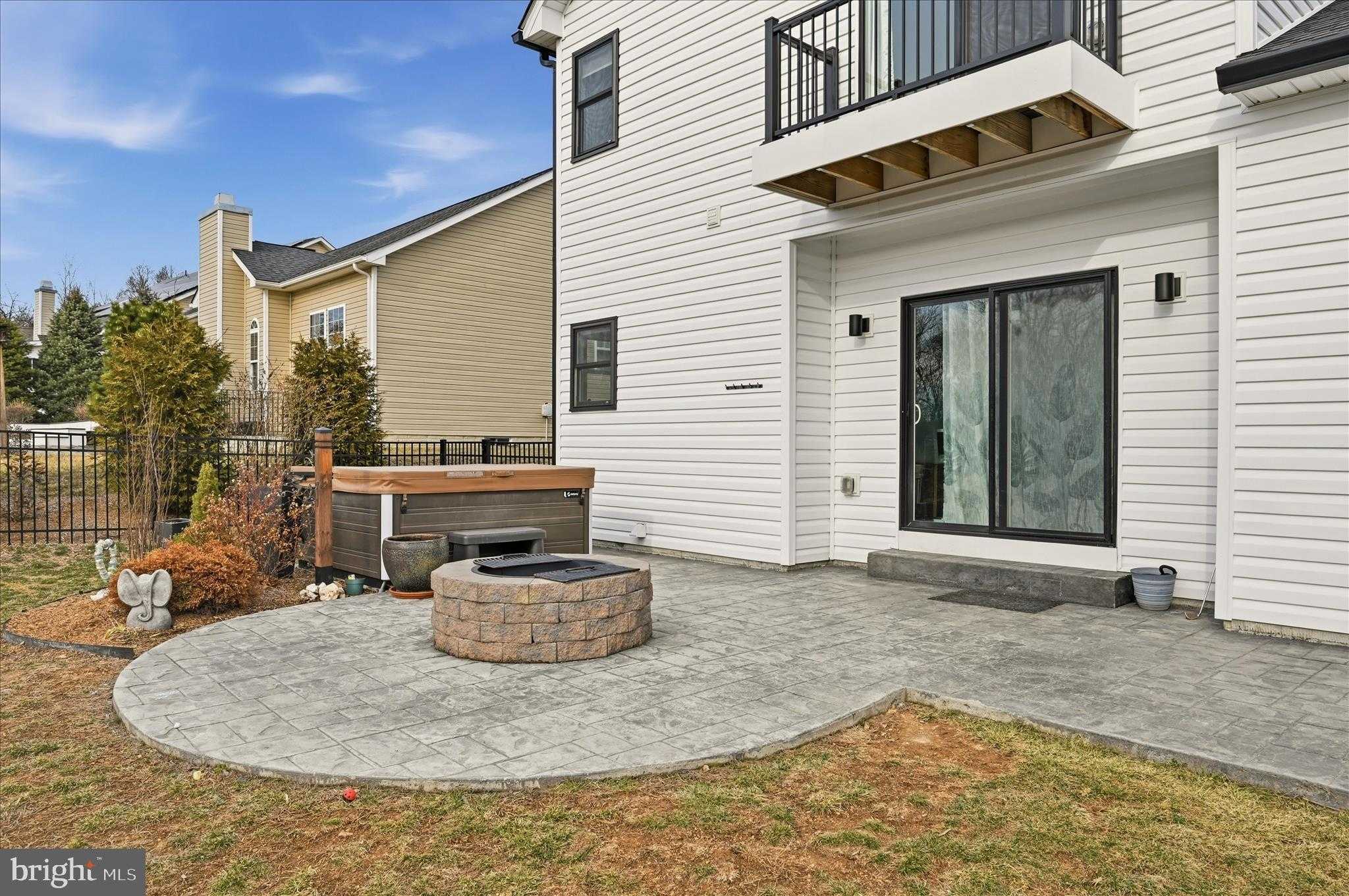 787 W Masters Dr photo 5