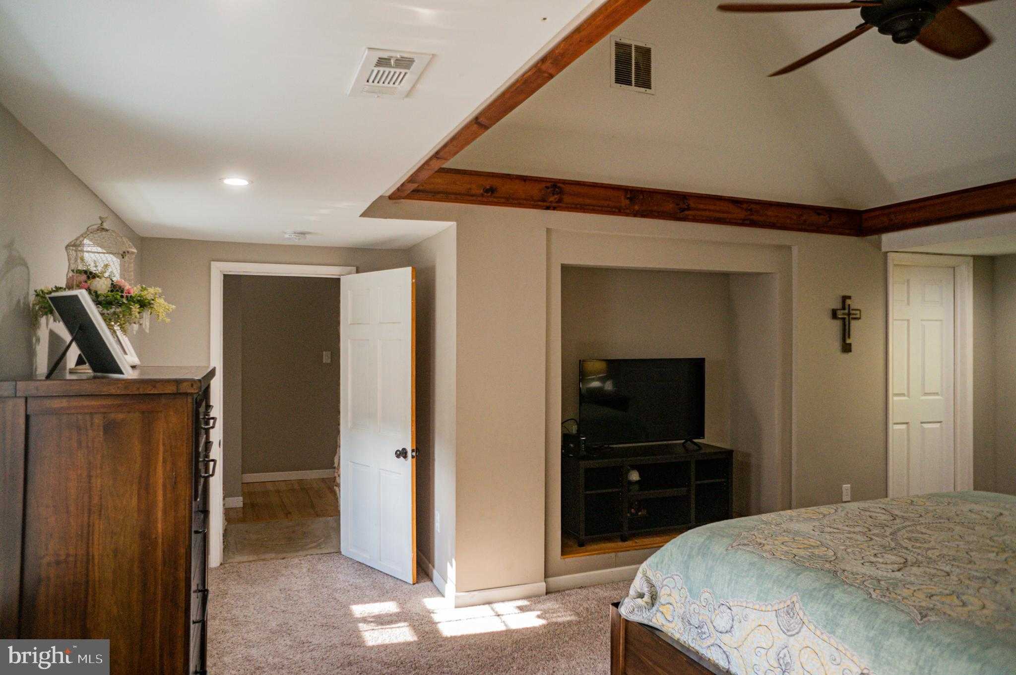 988 Kratz Rd photo 53