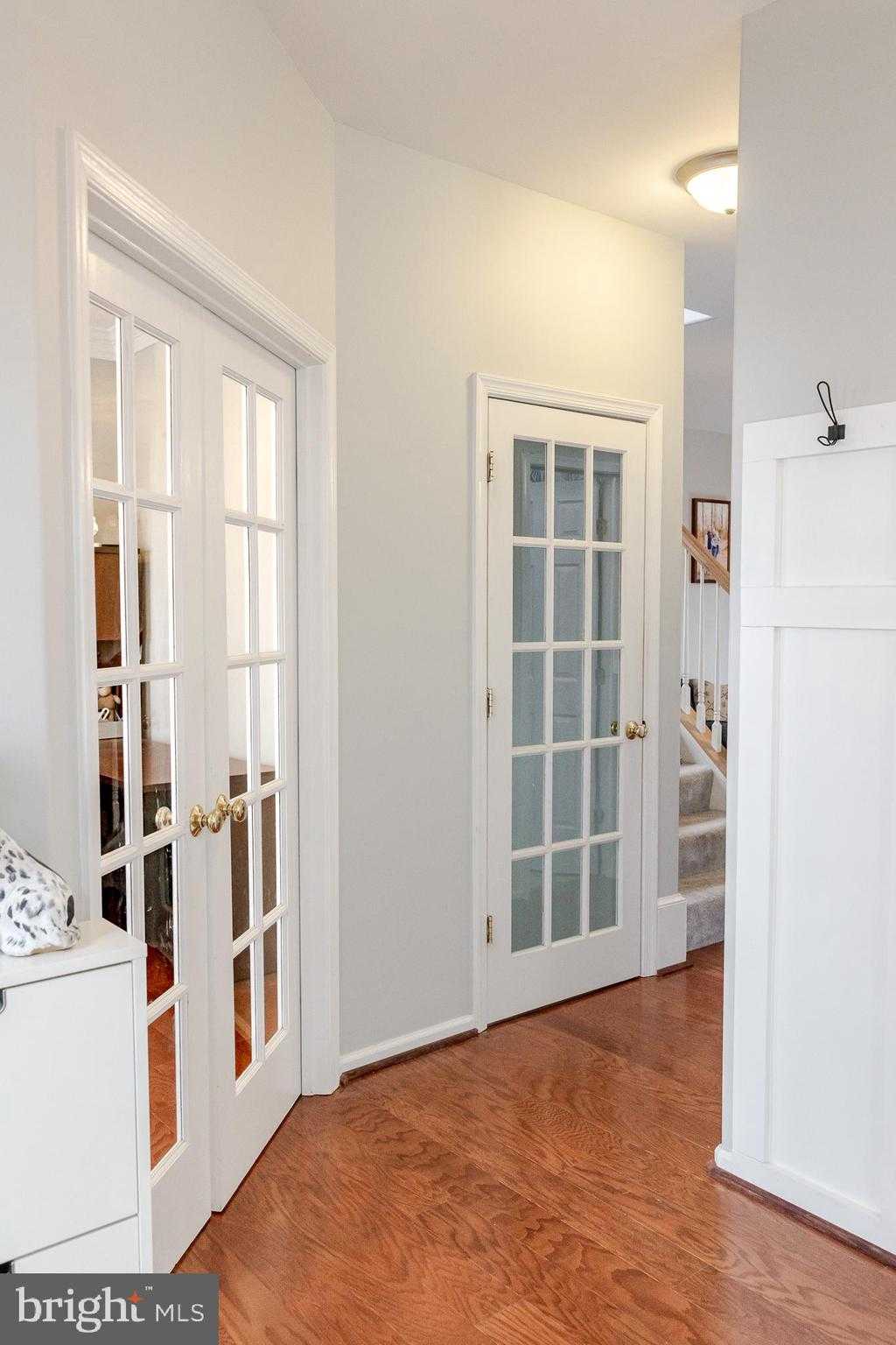 9 Wheelwright Ln photo 13