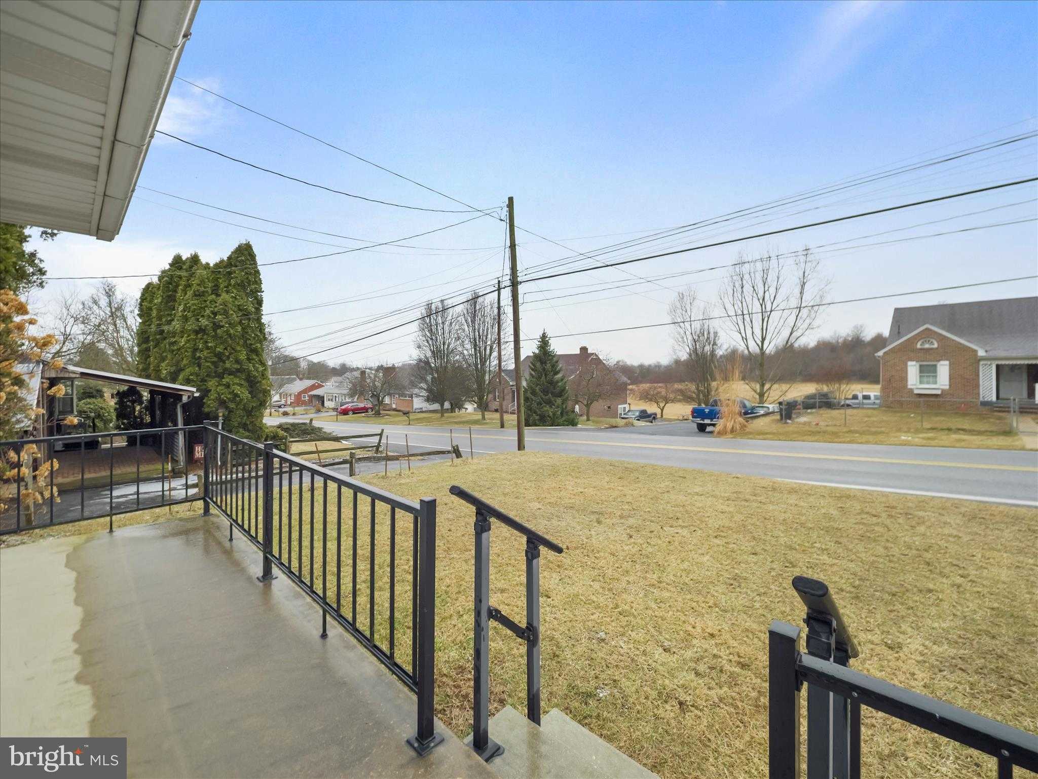 11412 Orchard Rd photo 4