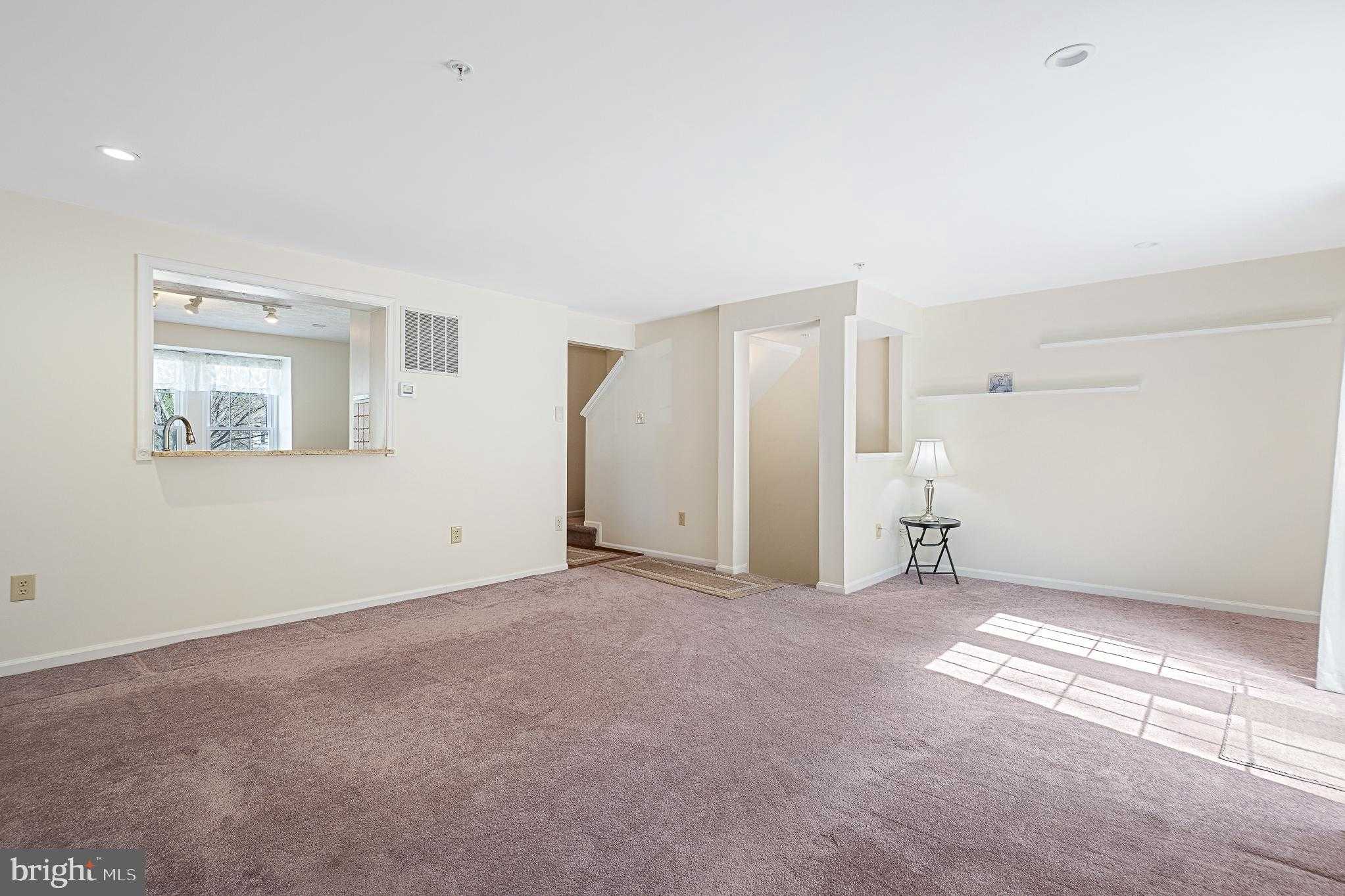 1221 Seminole Dr photo 9