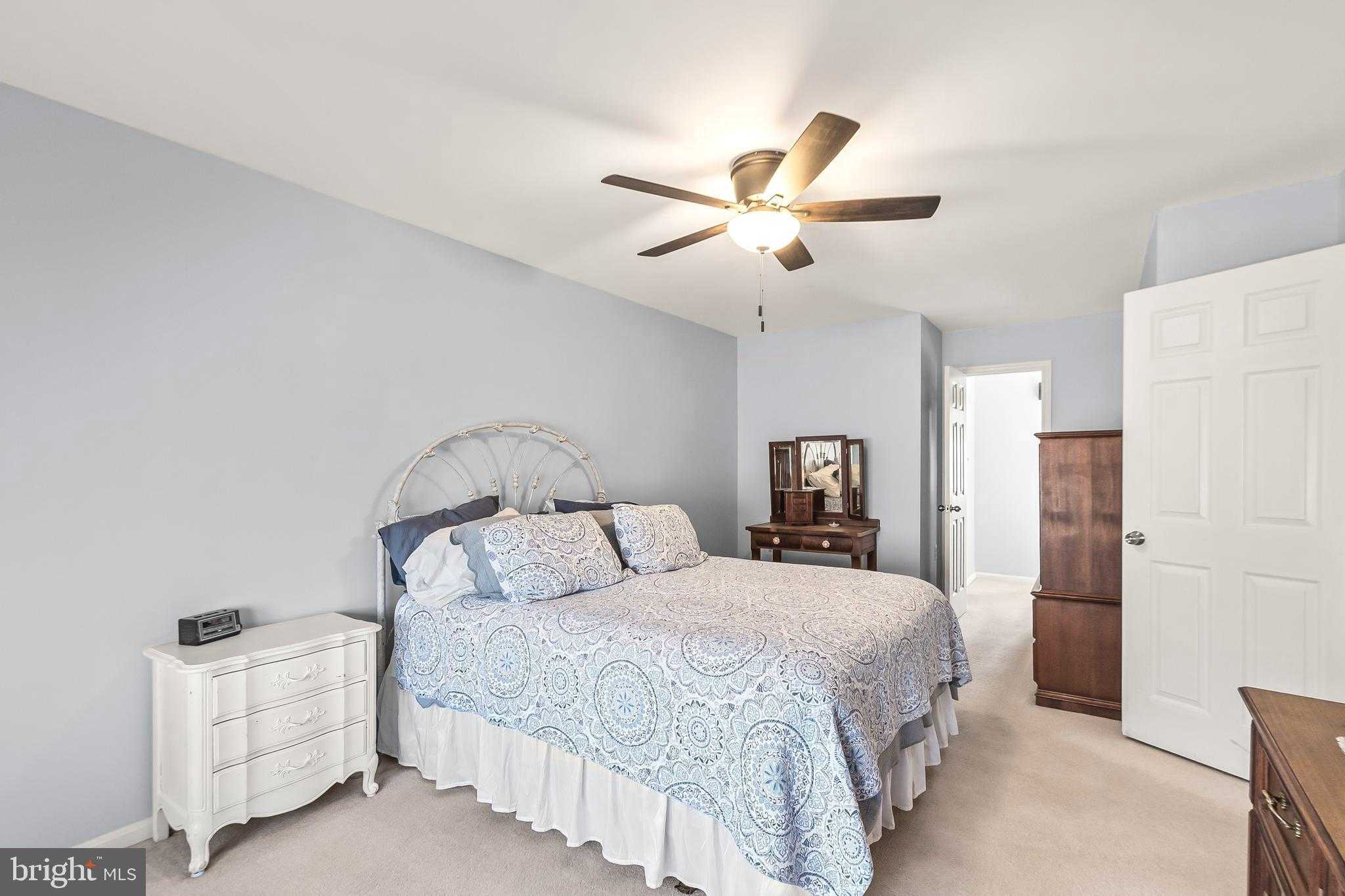 4458 Briton CT photo 34