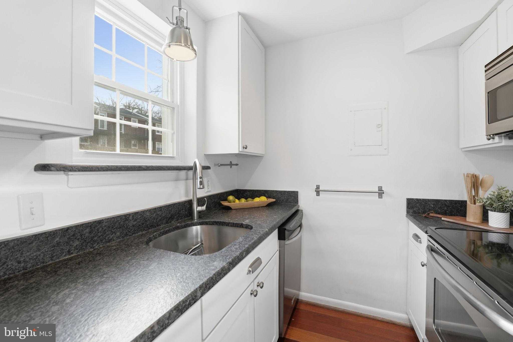 4614 28th Rd S photo 4