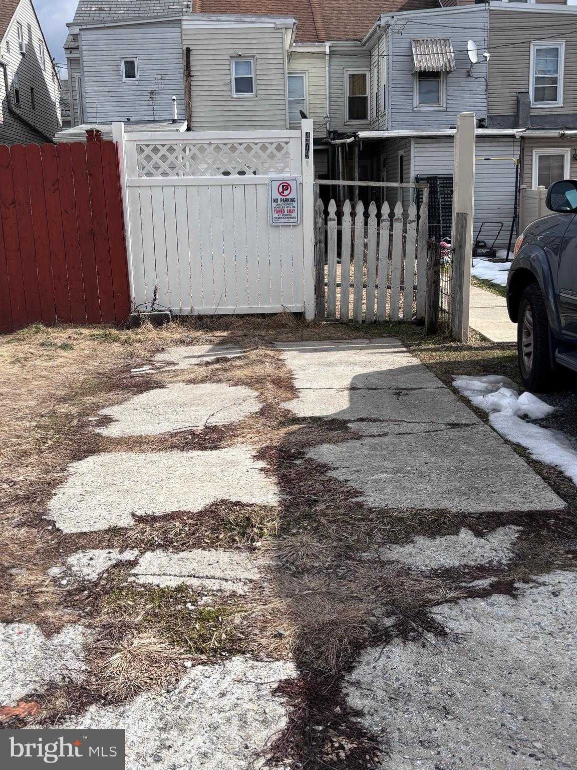 479 N 6th St photo 12