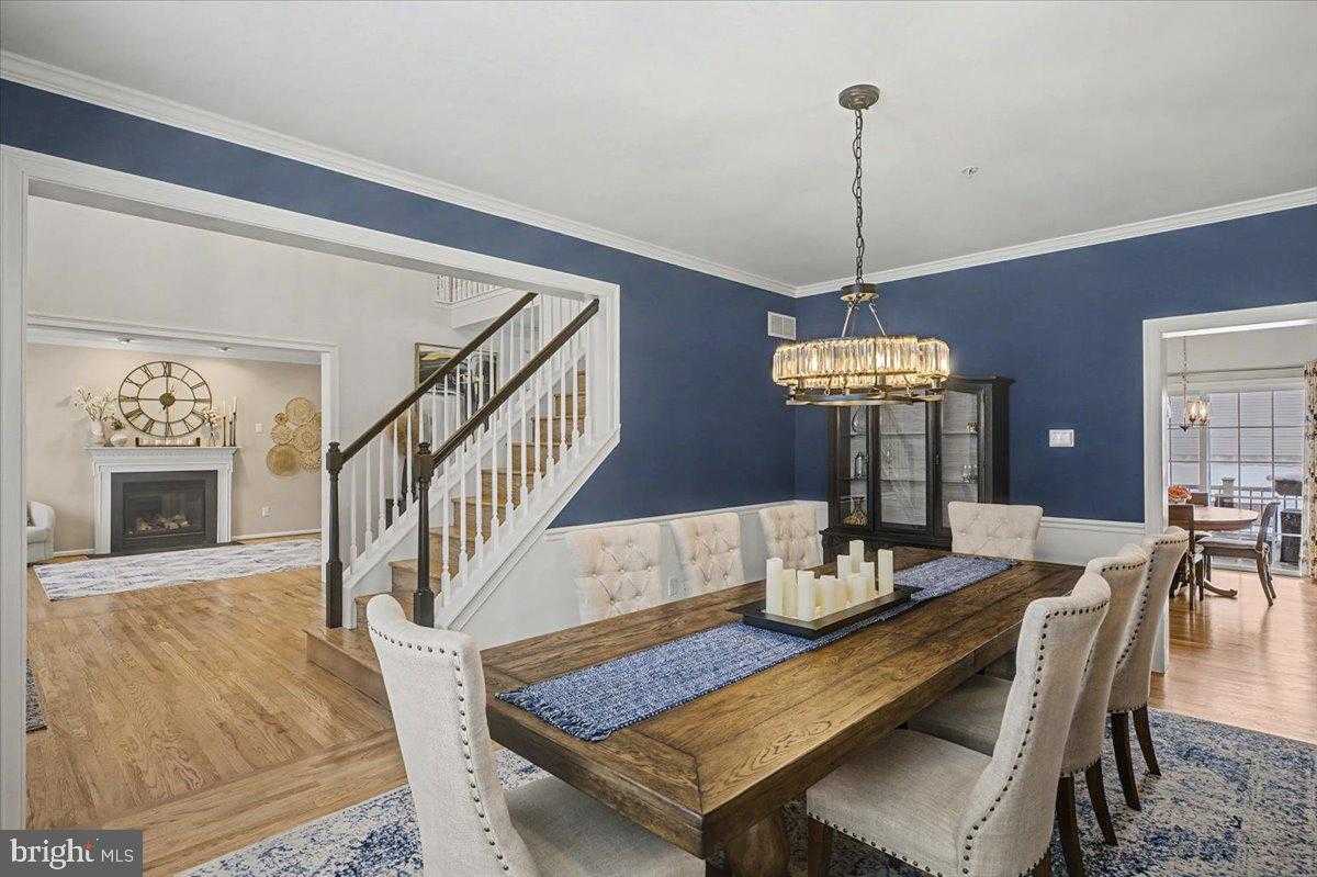 101 Sovereign Dr photo 7